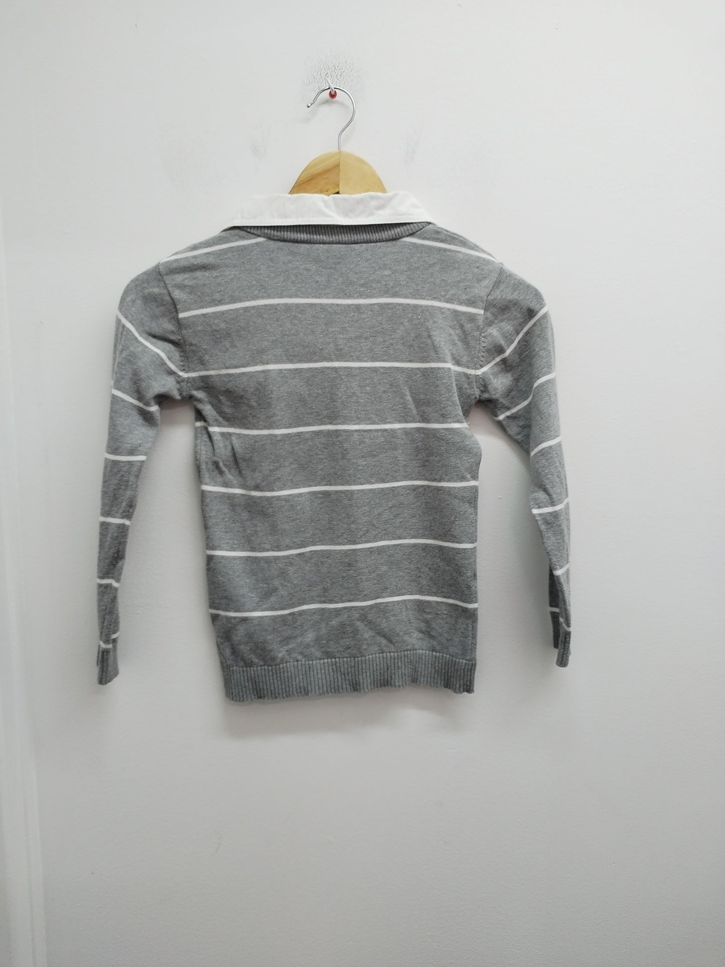 Pull avec col chemise NKY gris rayé blanc Taille 10 Ans