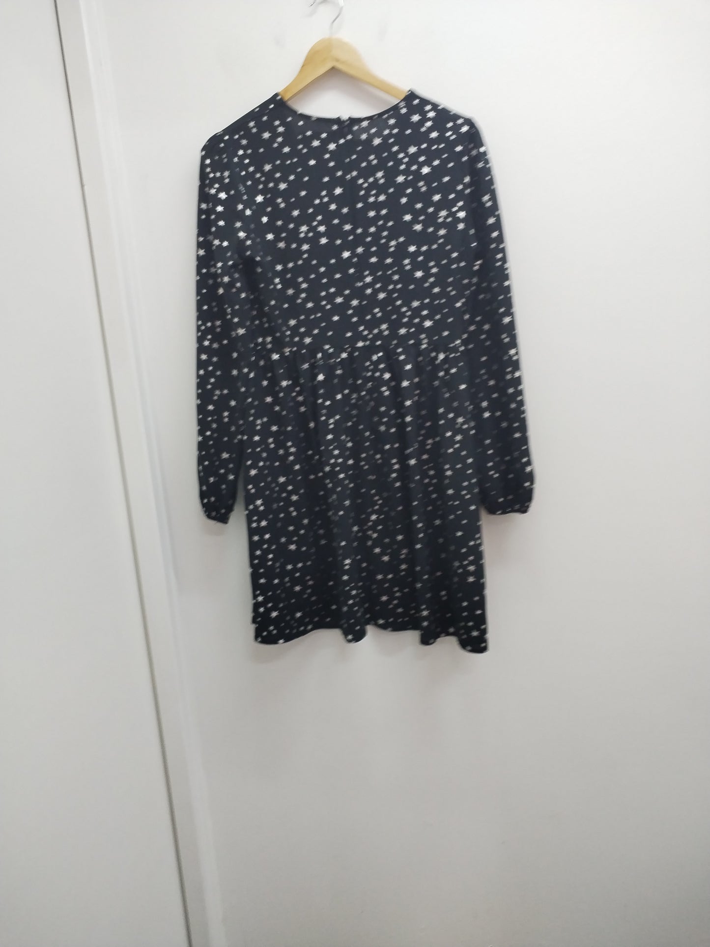 Robe manches longues Kichic noire avec étoiles Taille S