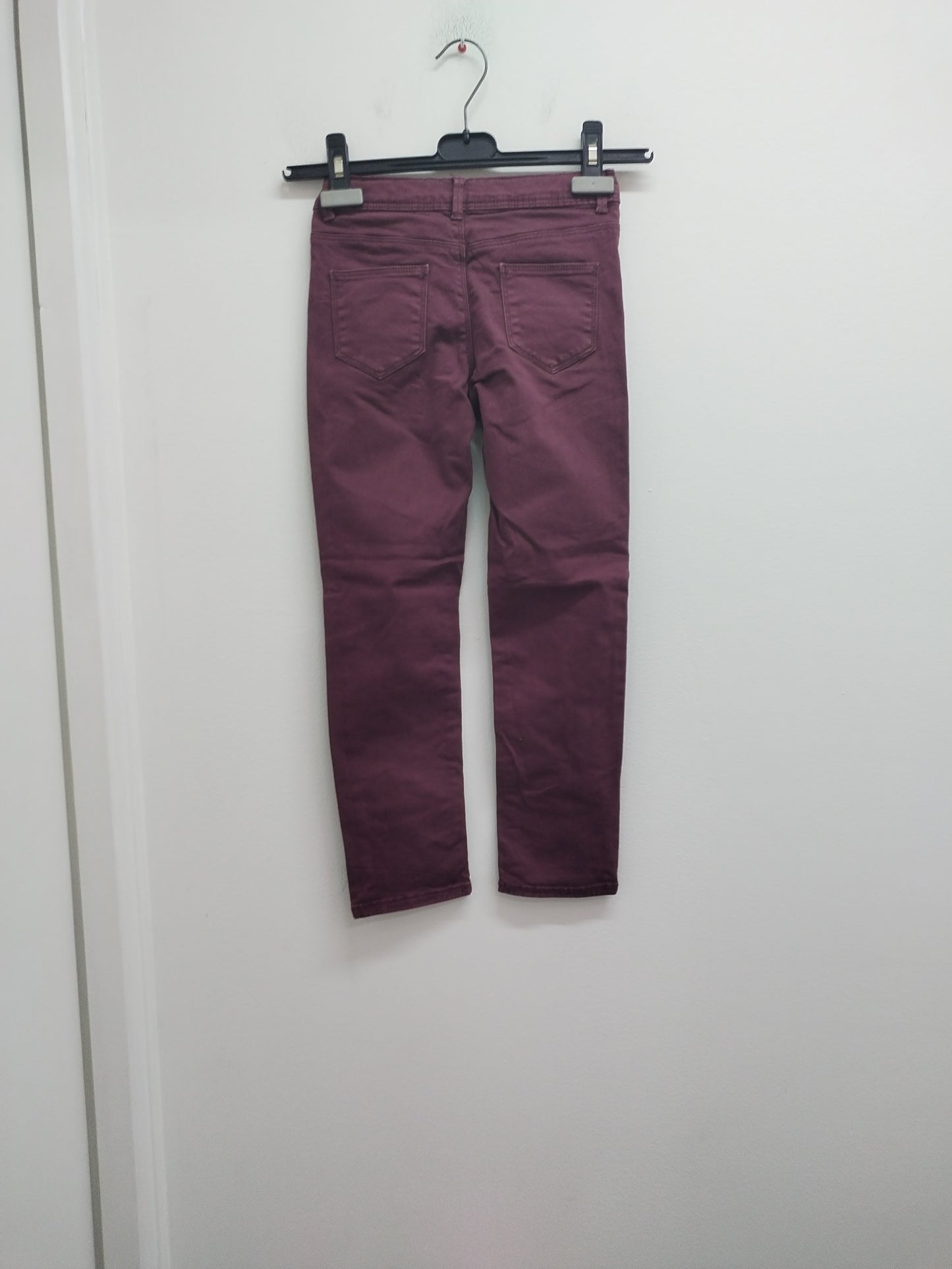Jeans slim Kiabi bordeaux Taille 9 Ans