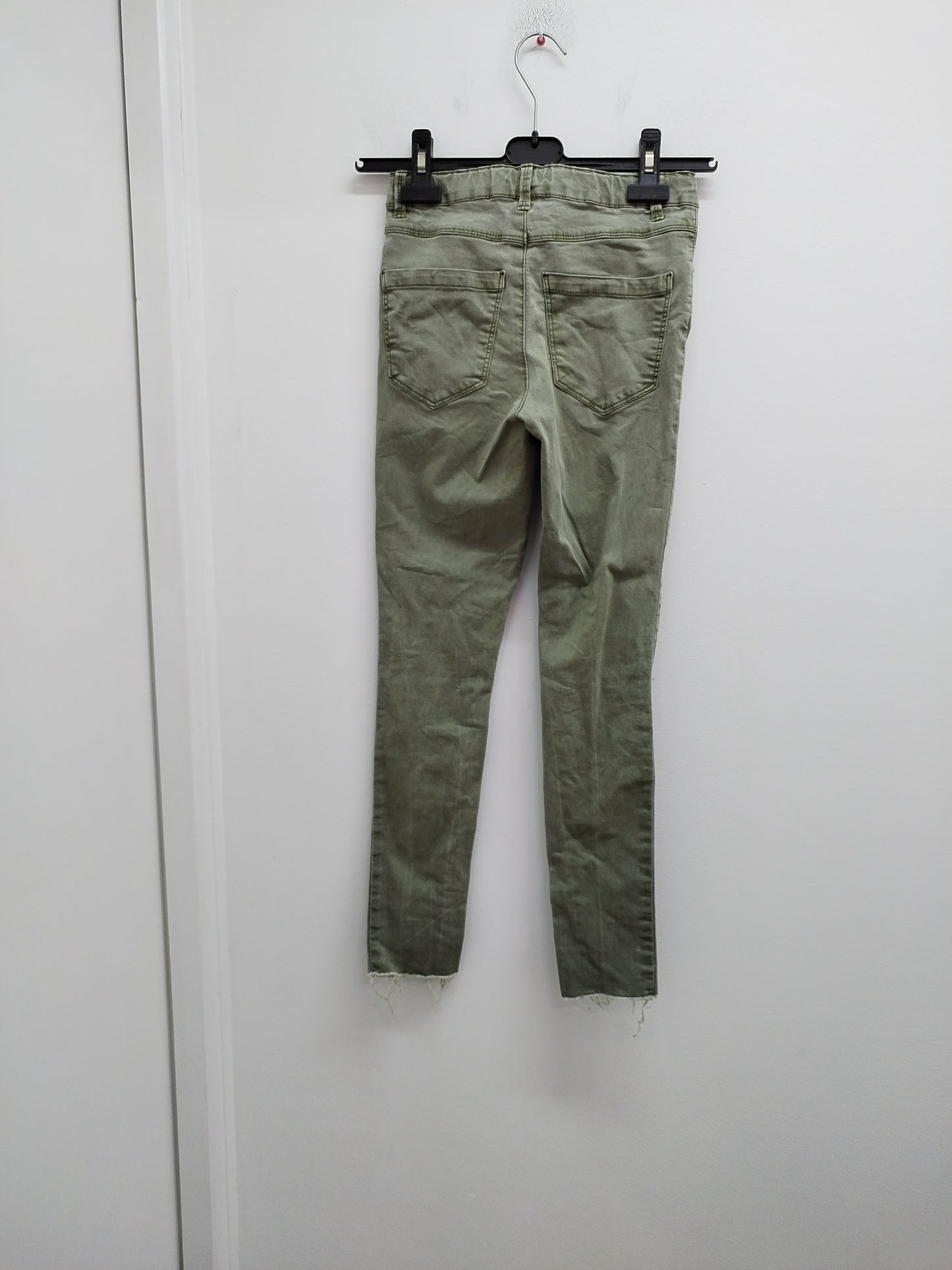 Jeans skinny Kiabi kaki Taille 10 Ans