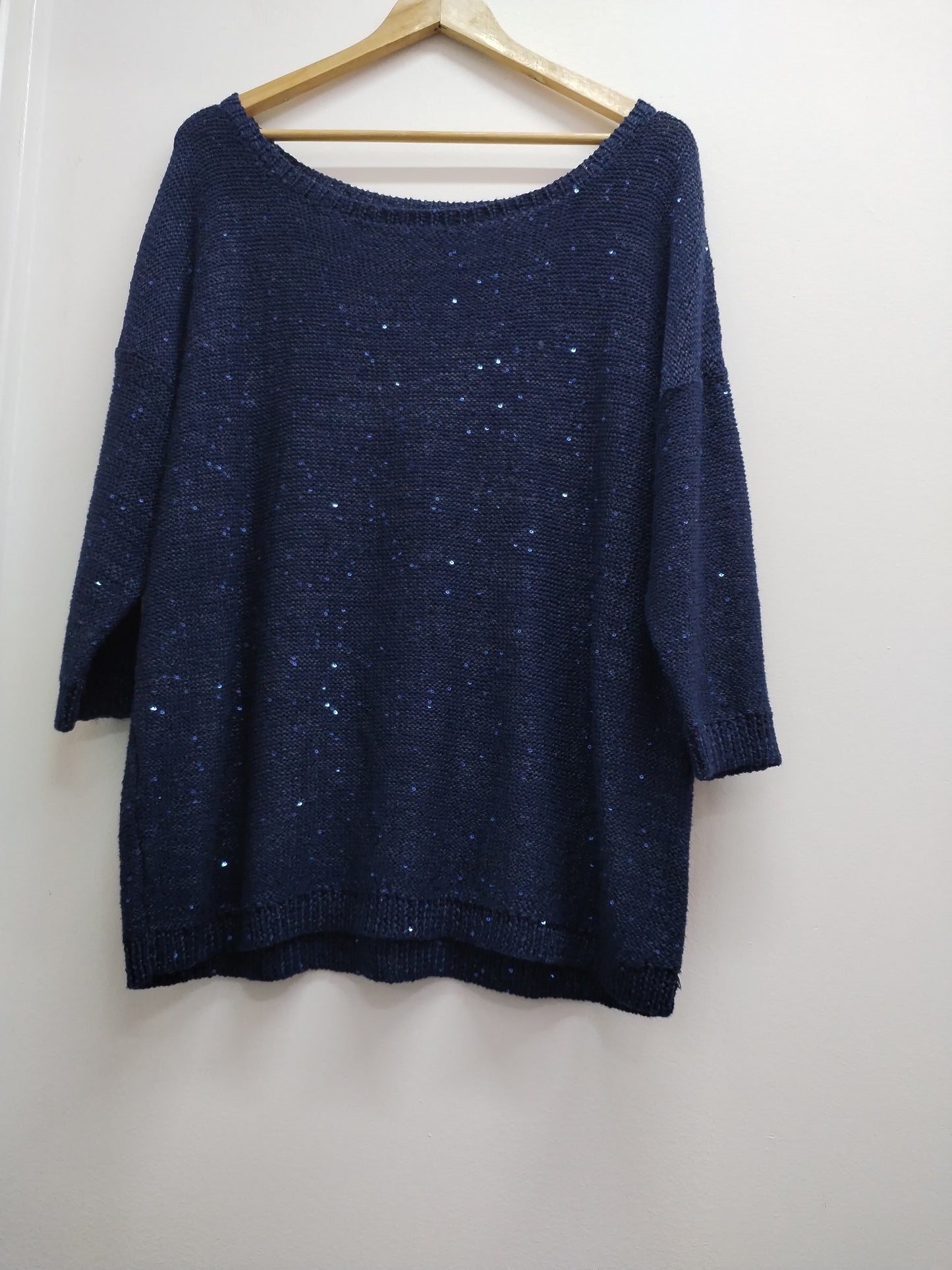 Pull manches 3/4 marine avec sequins Taille 3XL