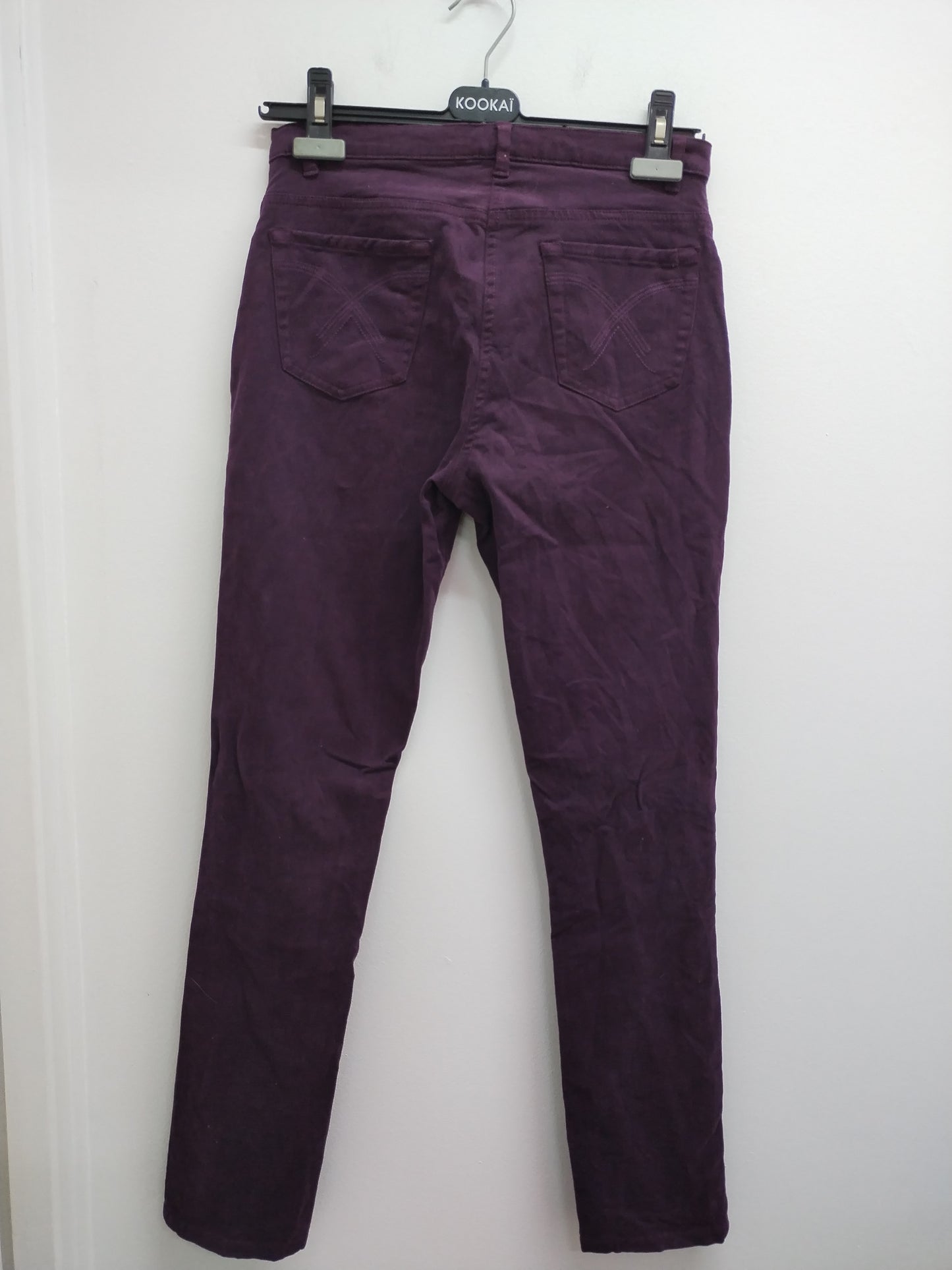 Jeans coupe droite Burton prune Taille 36