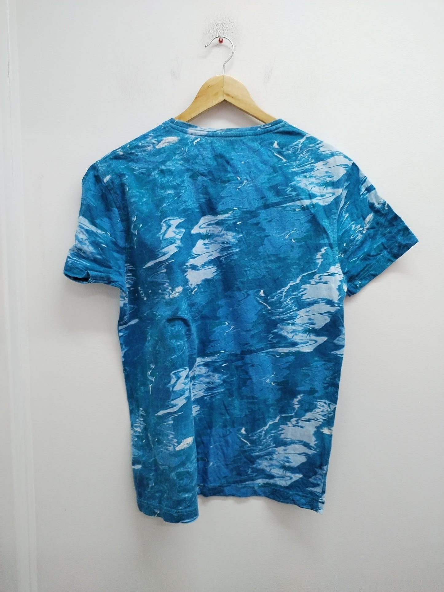 T-shirt Armand Thiery bleu avec impression Taille M