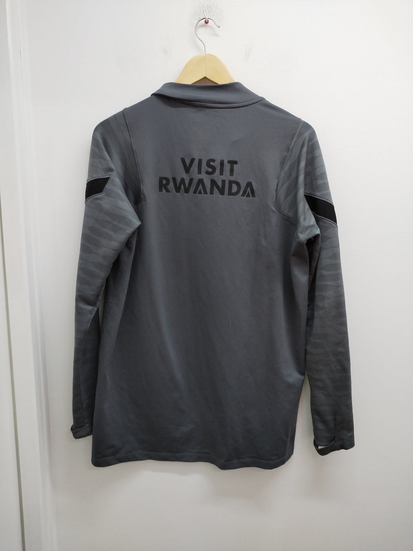 T-shirt manches longues Nike PSG gris anthracite avec impression Taille L