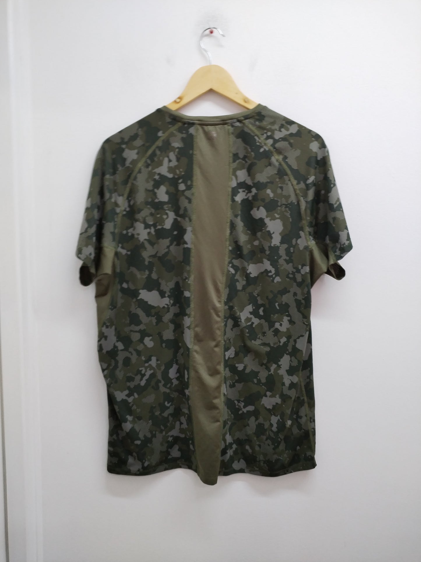 T-shirt Domyos imprimé camouflage Taille L
