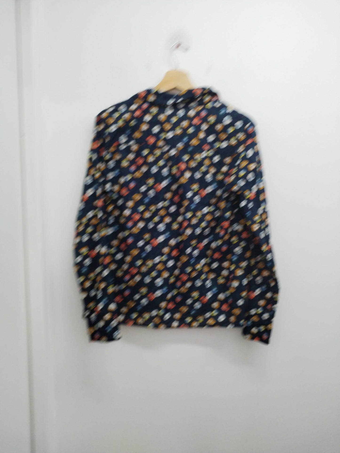 Chemise manches longues marine fleurie Taille 38
