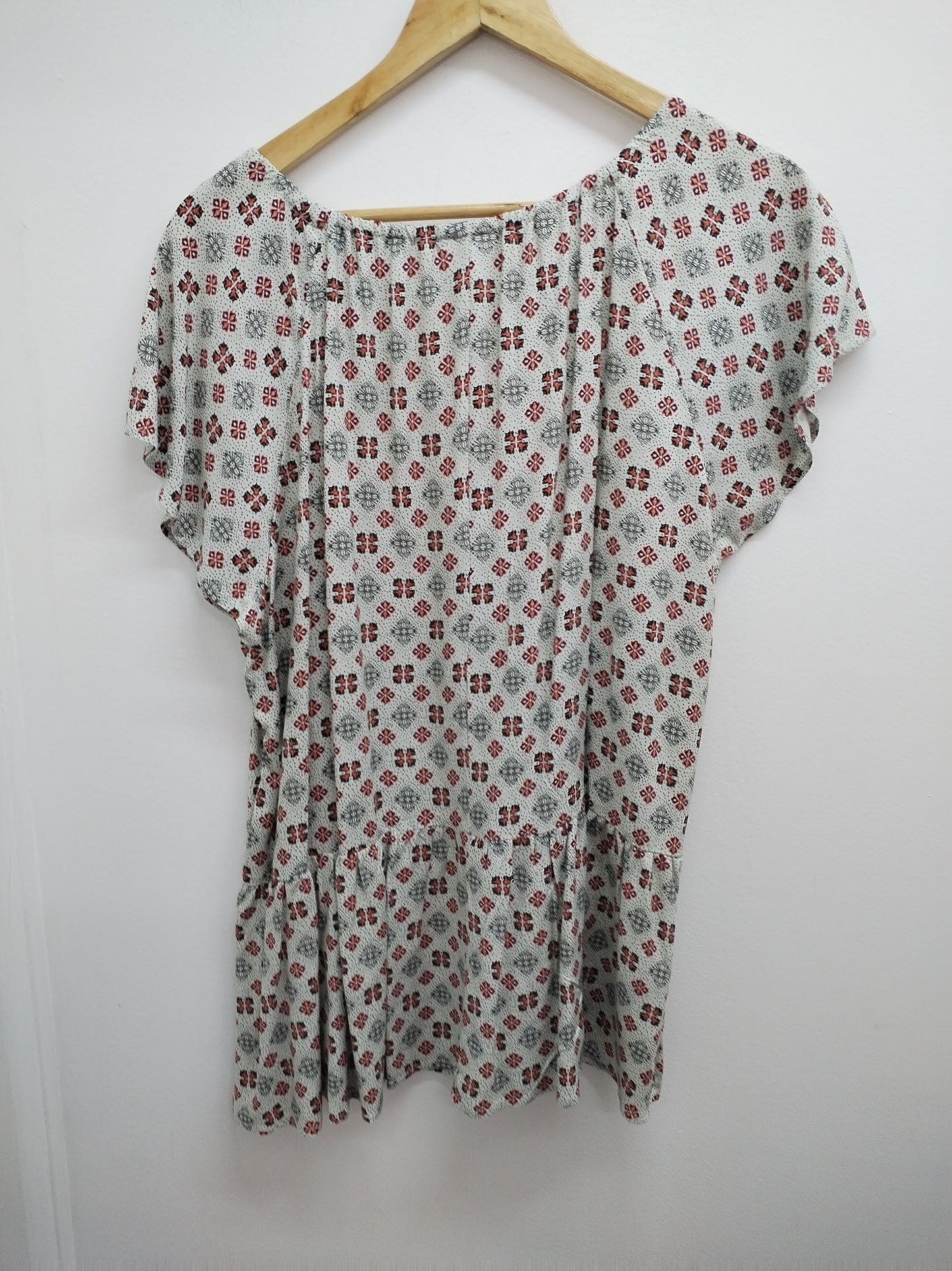 Tunique manches courtes à motifs Taille L