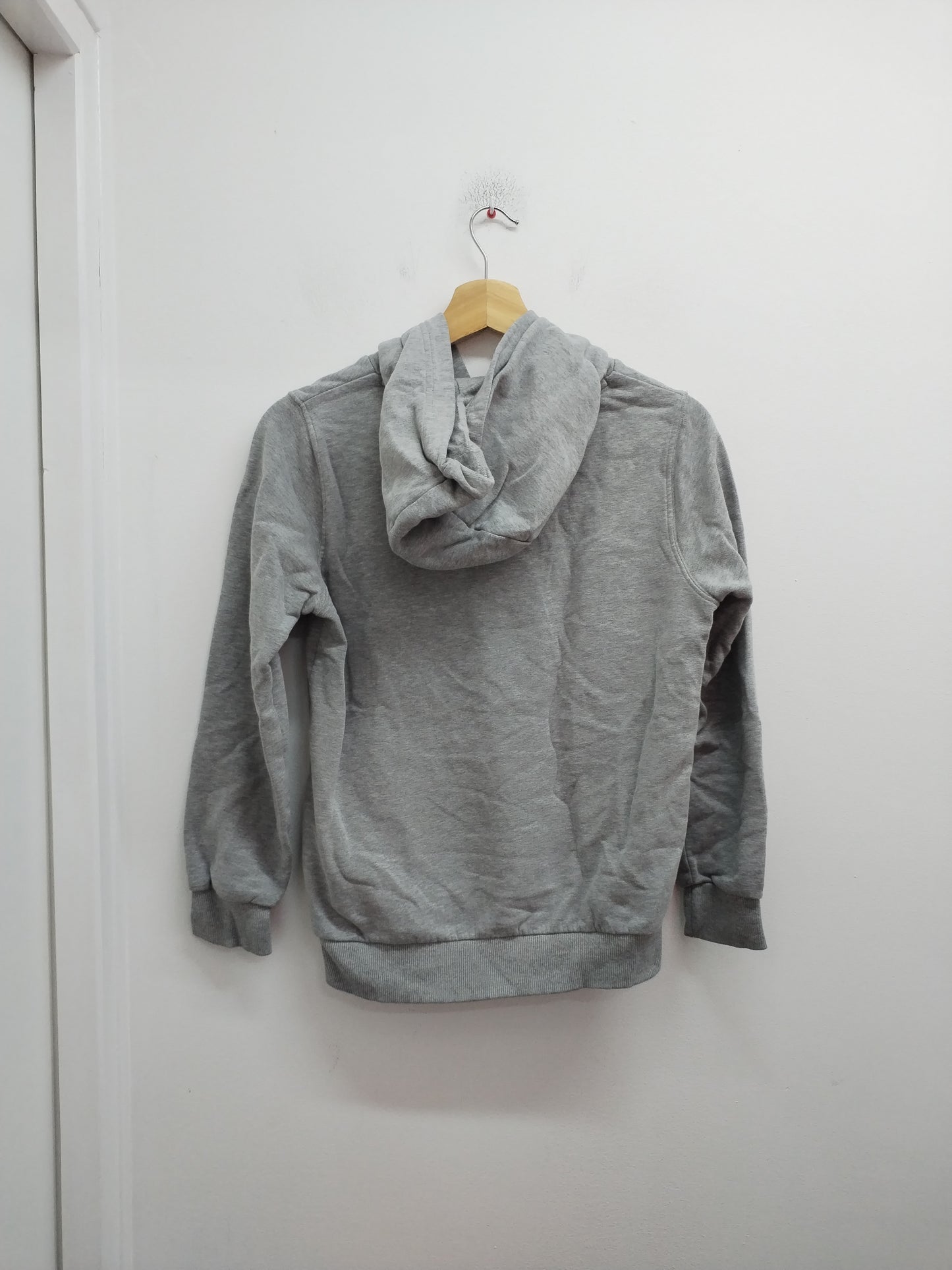 Sweat à capuche Ellesse gris avec impression Taille 10/11 Ans