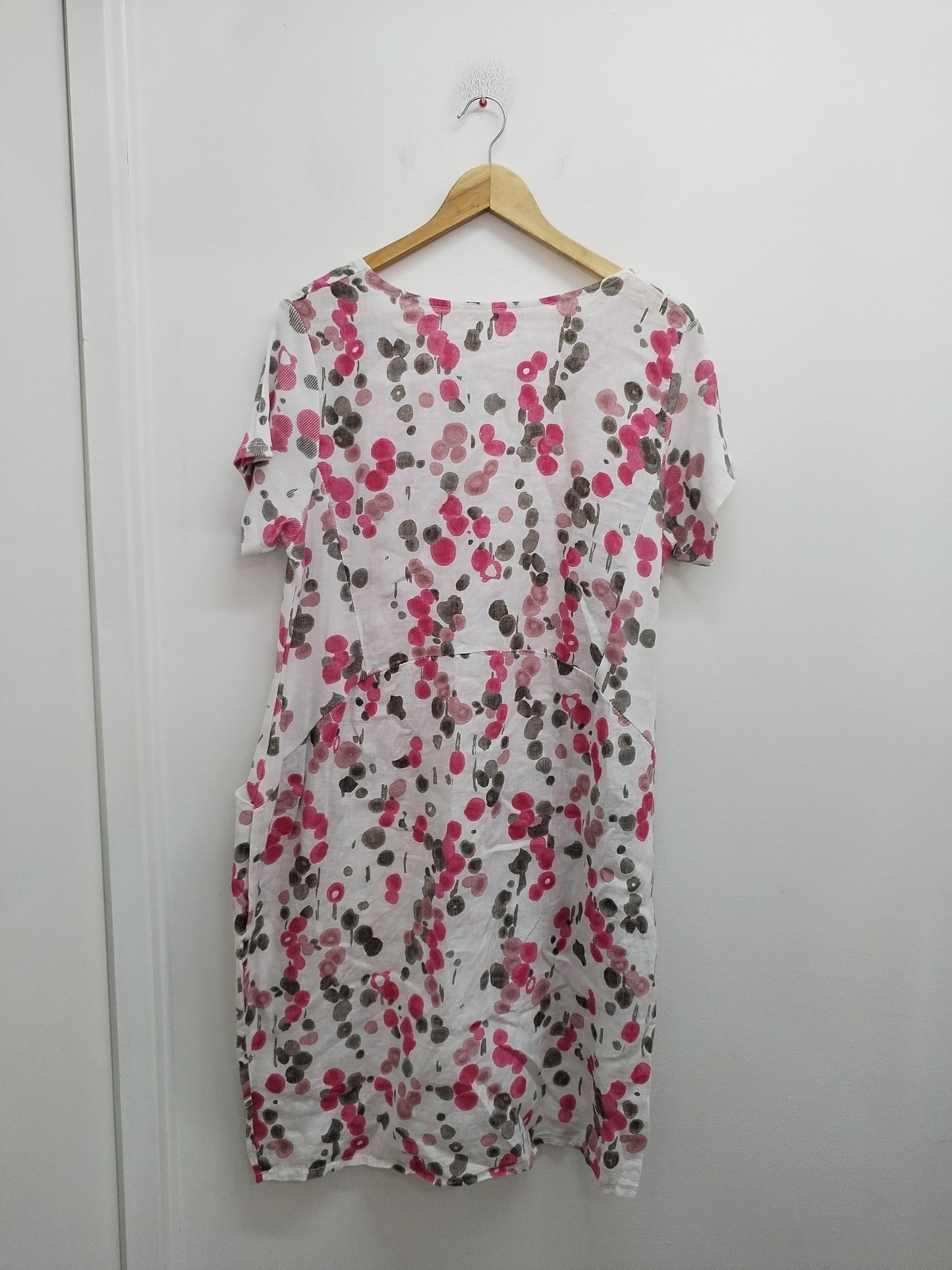 Robe manches courtes blanche à pois Taille L