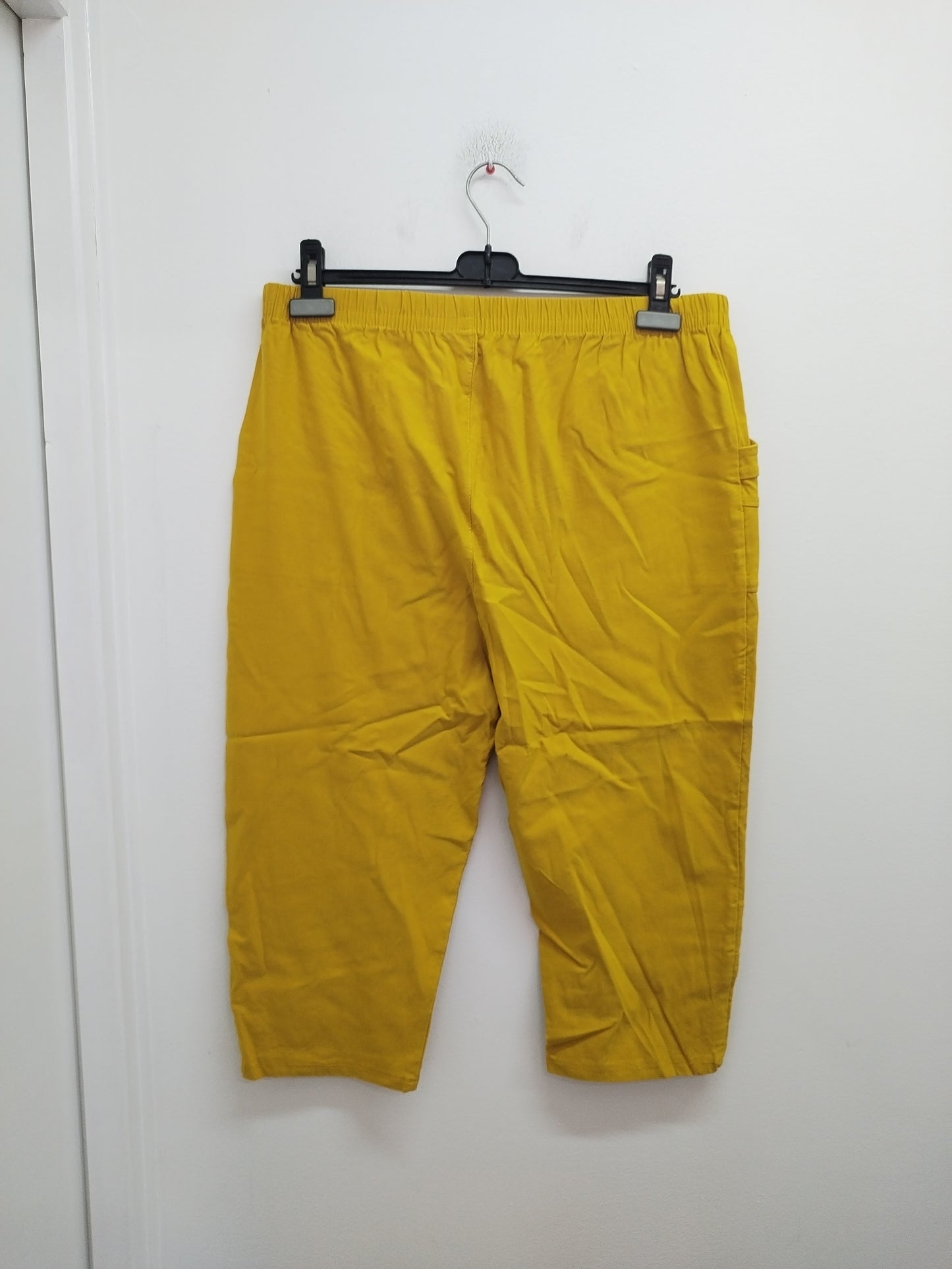 Pantacourt jaune moutarde Taille XL/XXL