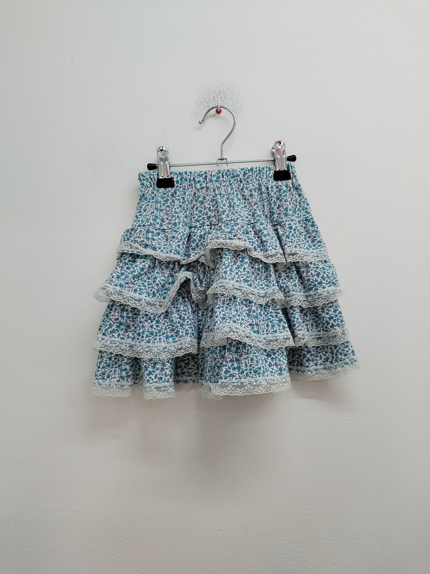 Jupe à volants fleurie Taille 6 Ans