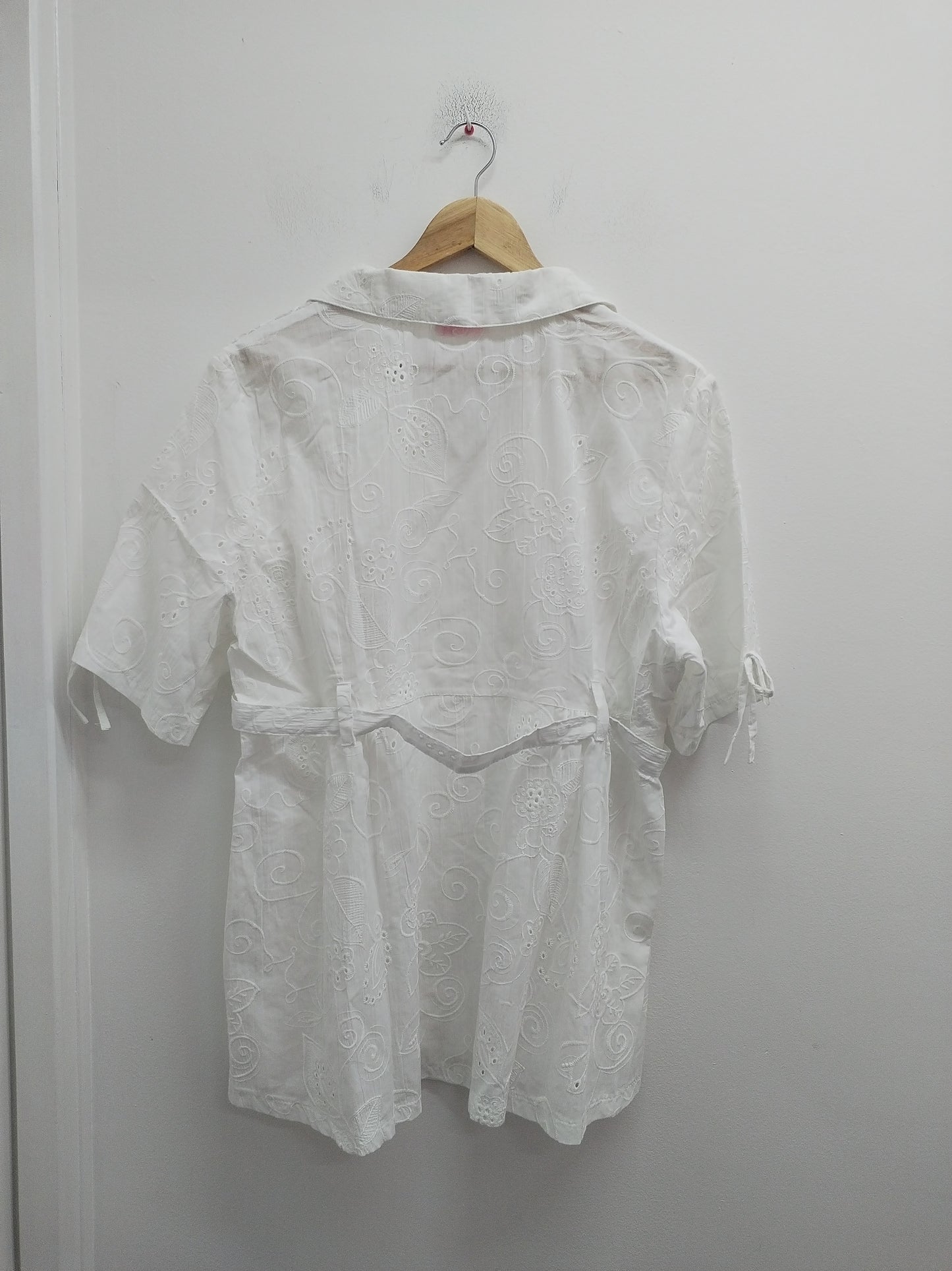 Chemise manches courtes ajourée avec ceinture Côté Rue blanche Taille XL