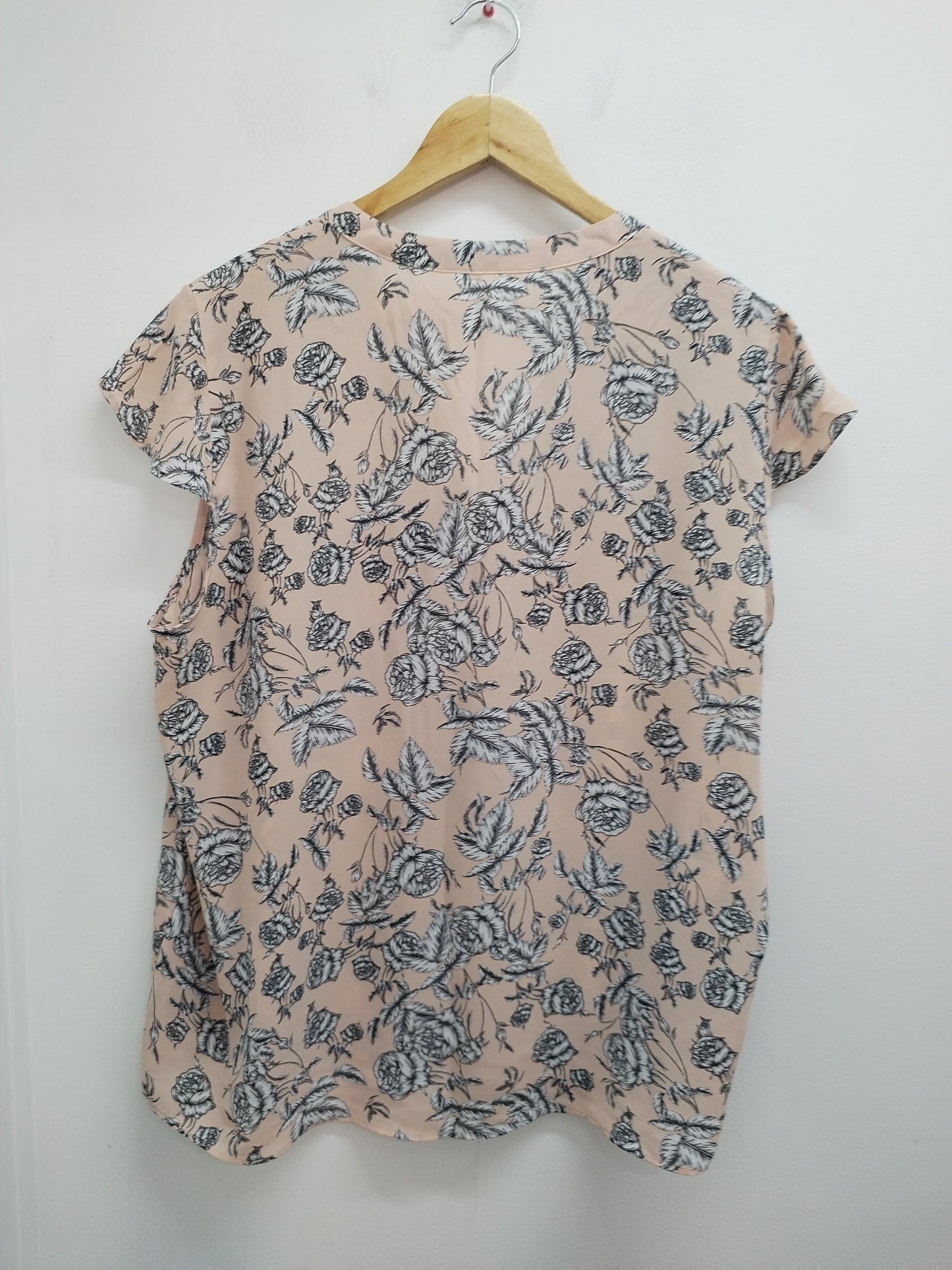 Tunique manches courtes rose pâle fleurie Taille 2XL
