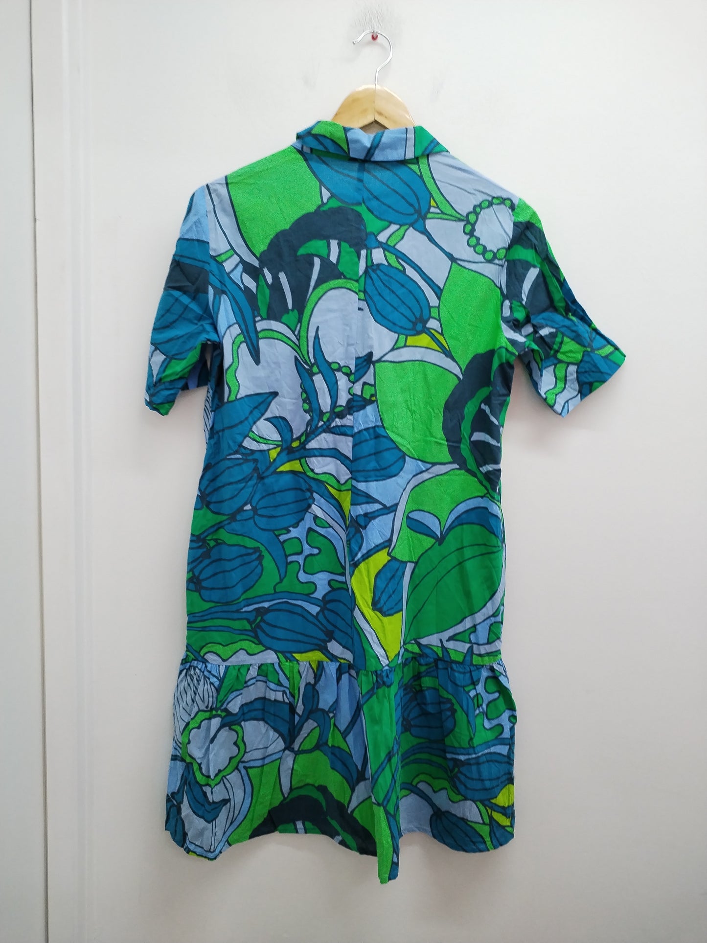 Robe manches courtes Betty Barclay verte et bleue à motifs Taille 38