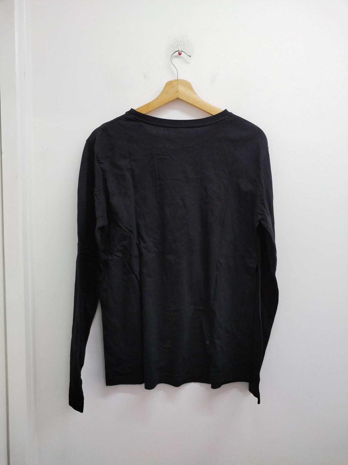 T-shirt manches longues Kiabi noir avec impression Taille M
