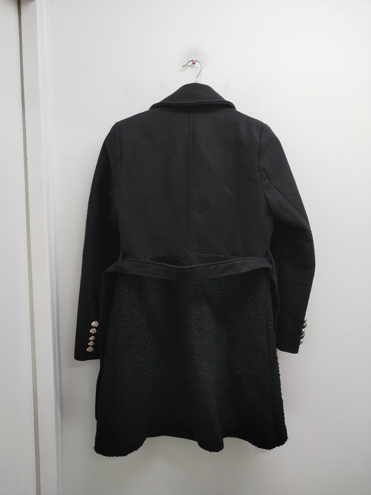 Manteau long Made In Italy noir avec ceinture Taille S