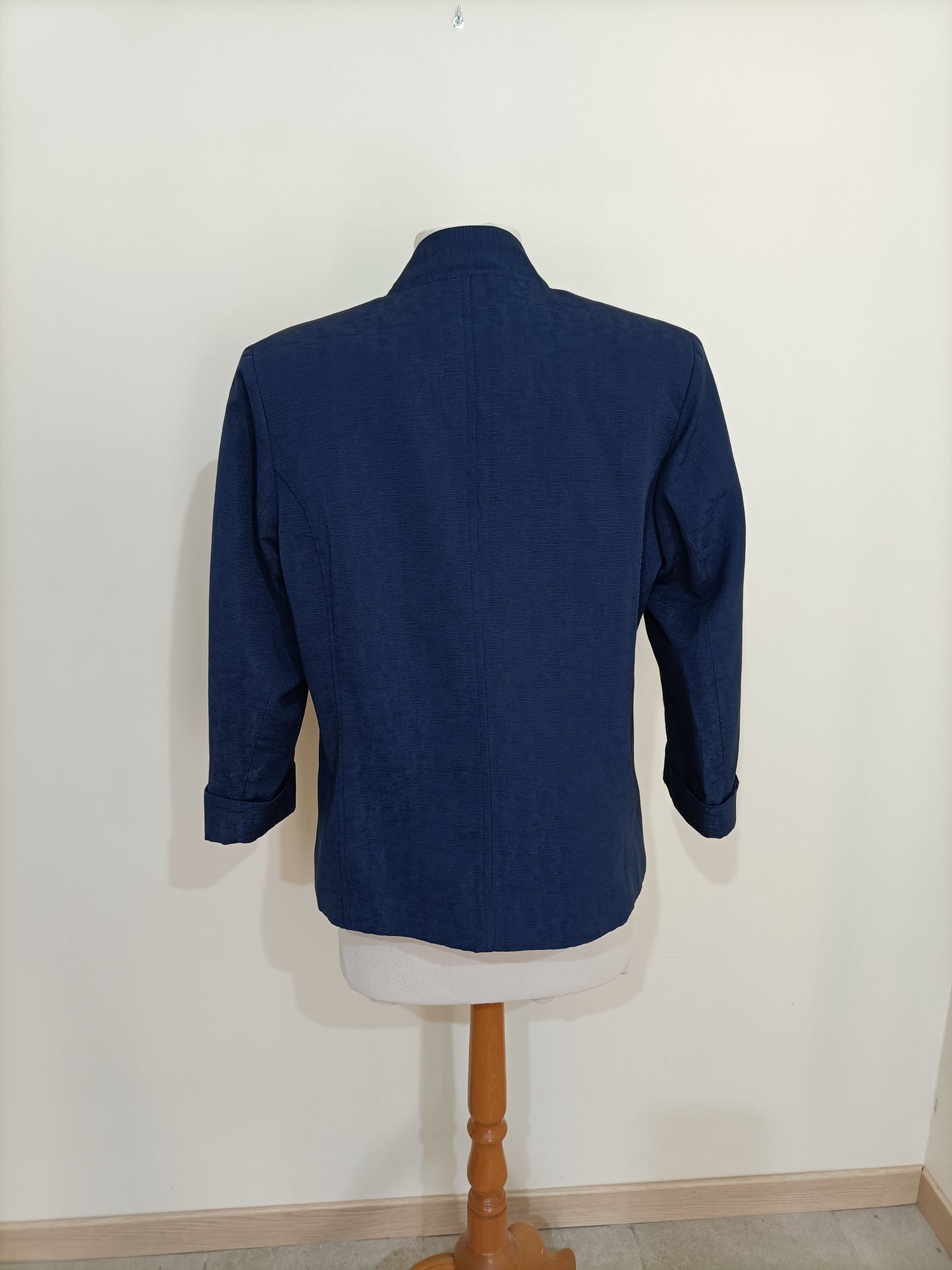 Veste Bleue manches 3/4 Taille L