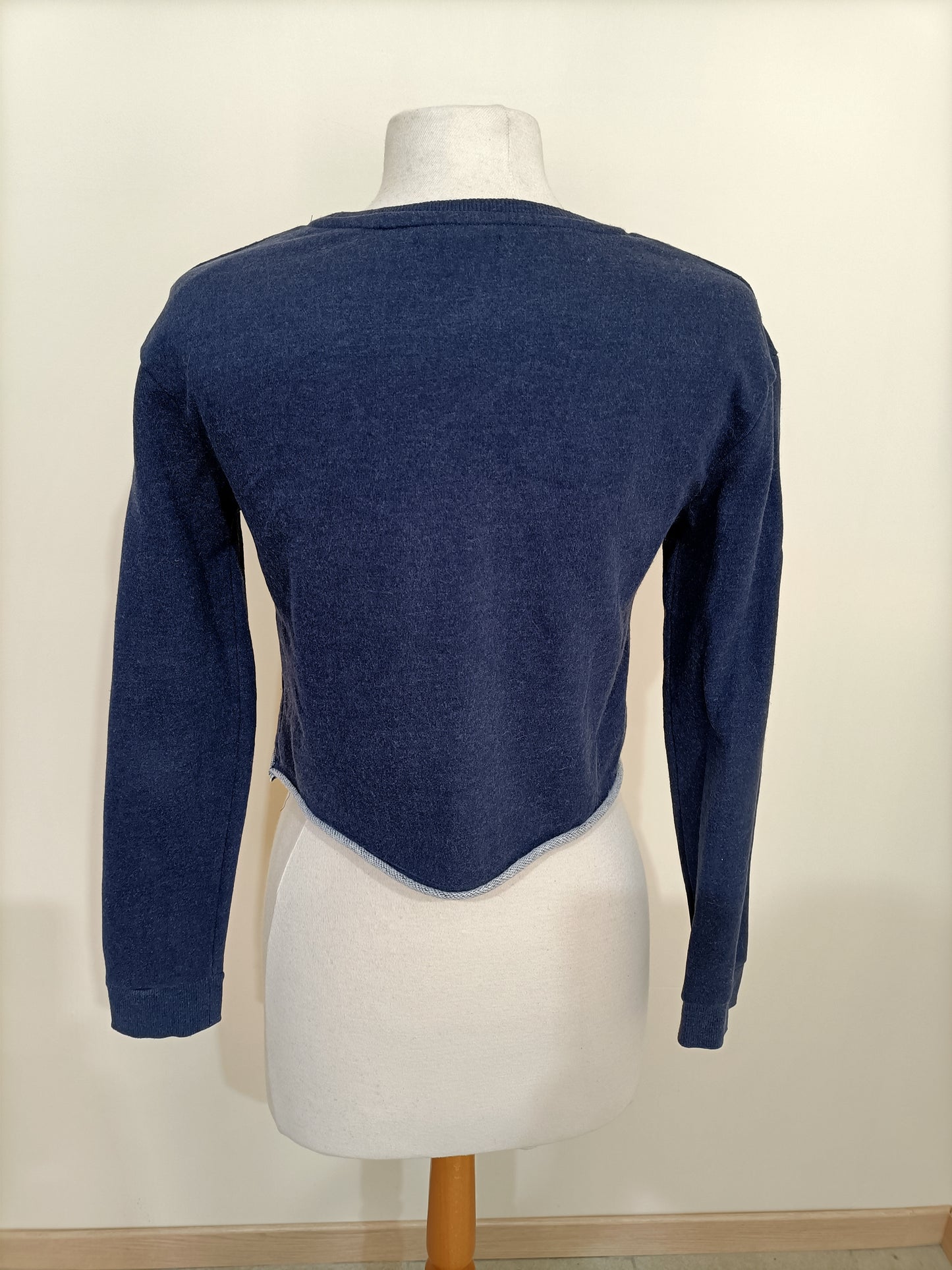 Sweat Kiabi court bleu Taille XS