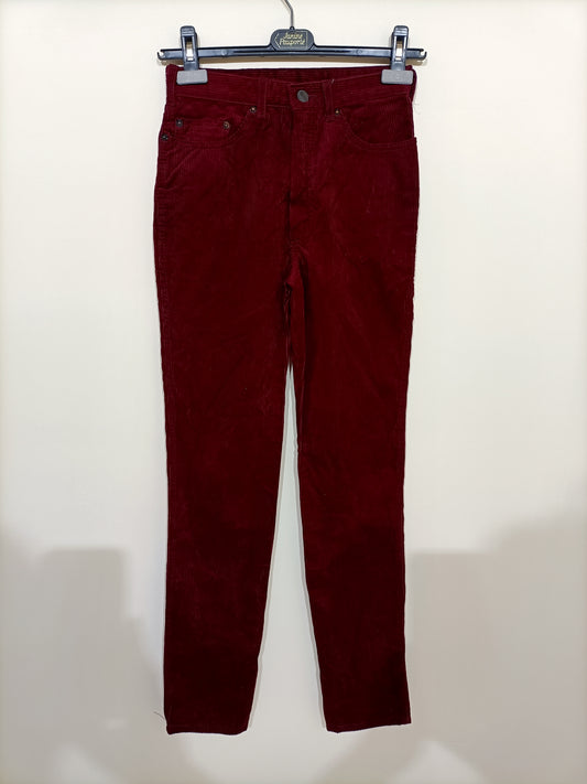 Pantalon Buffalo velours côtelé bordeaux Taille 34