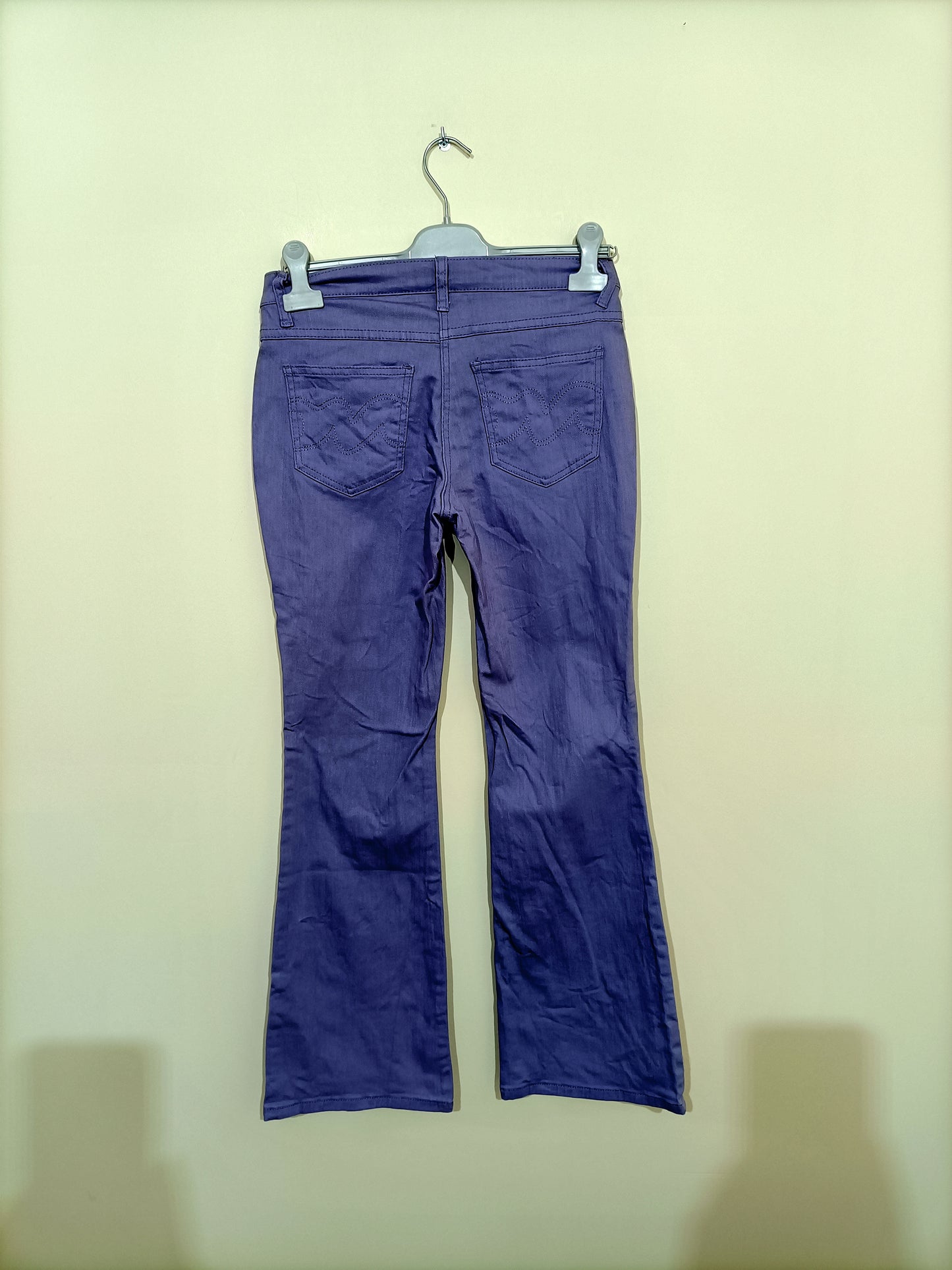 Jeans Bon Prix lilas pattes d'eph Taille 34