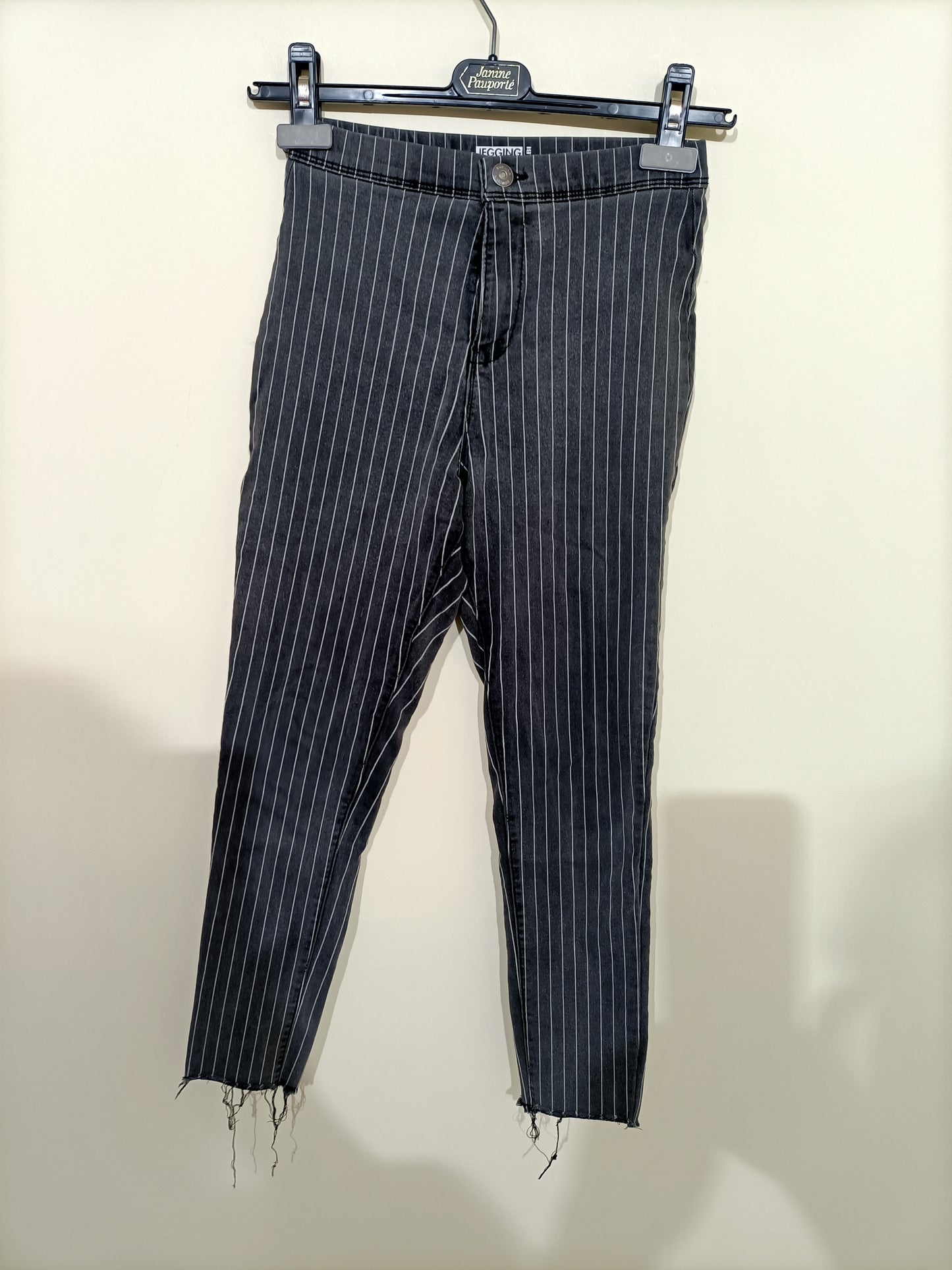 Jegging Kiabi gris à rayures Taille 12 Ans