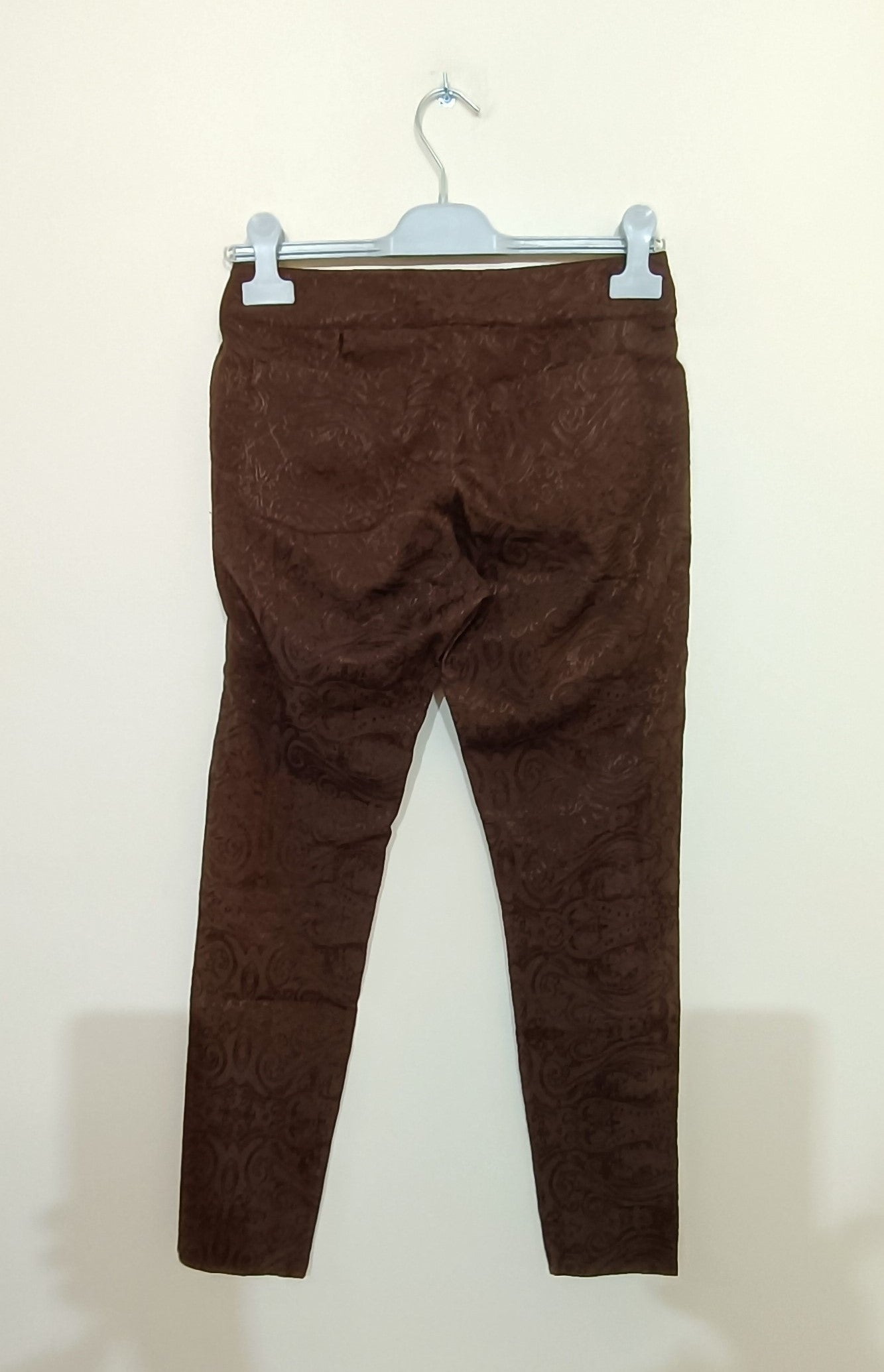 Pantalon Anecdote marron avec motifs et broderie Taille 36