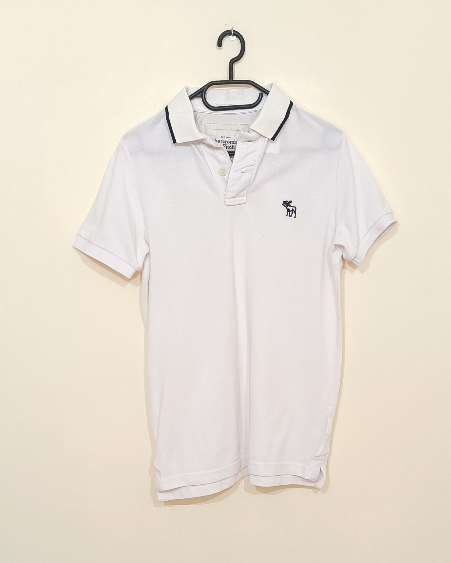 Polo Abercrombie et Fitch Blanc avec liseré bleu marine Taille M