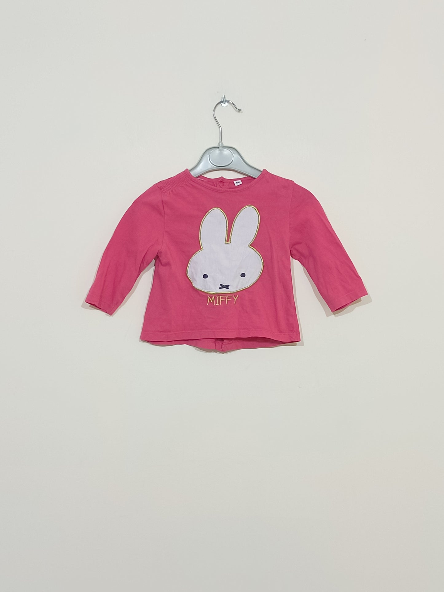 T-shirt manches longues rose avec lapin Taille 18 Mois