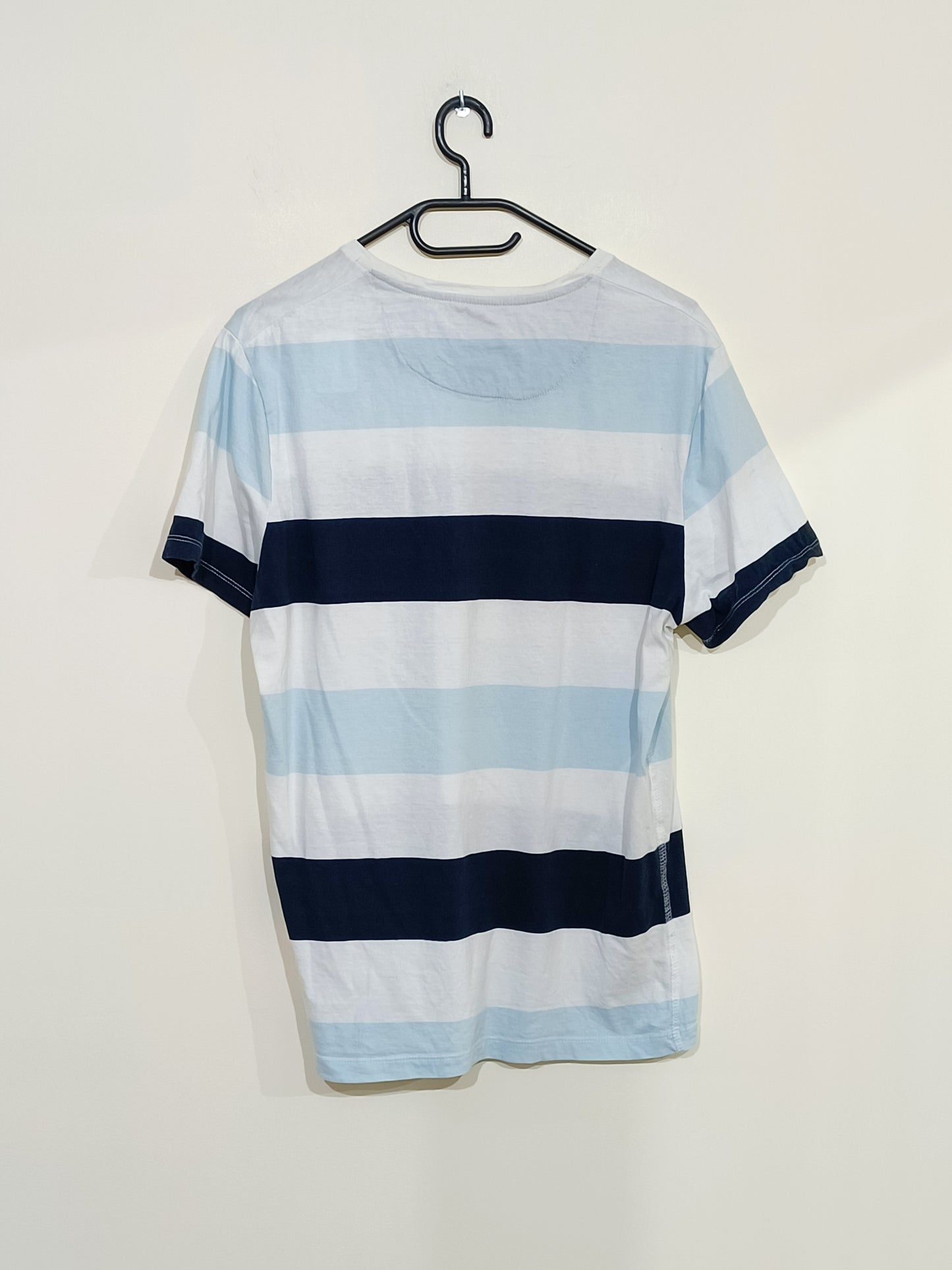 T-shirt Kiabi rayé bleu et blanc Taille L