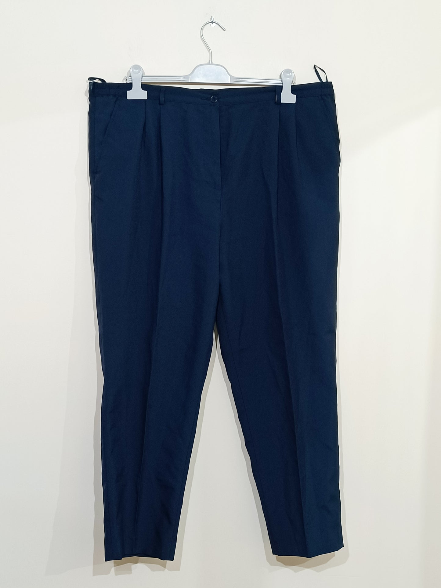 Pantalon Daxon bleu foncé Taille 52