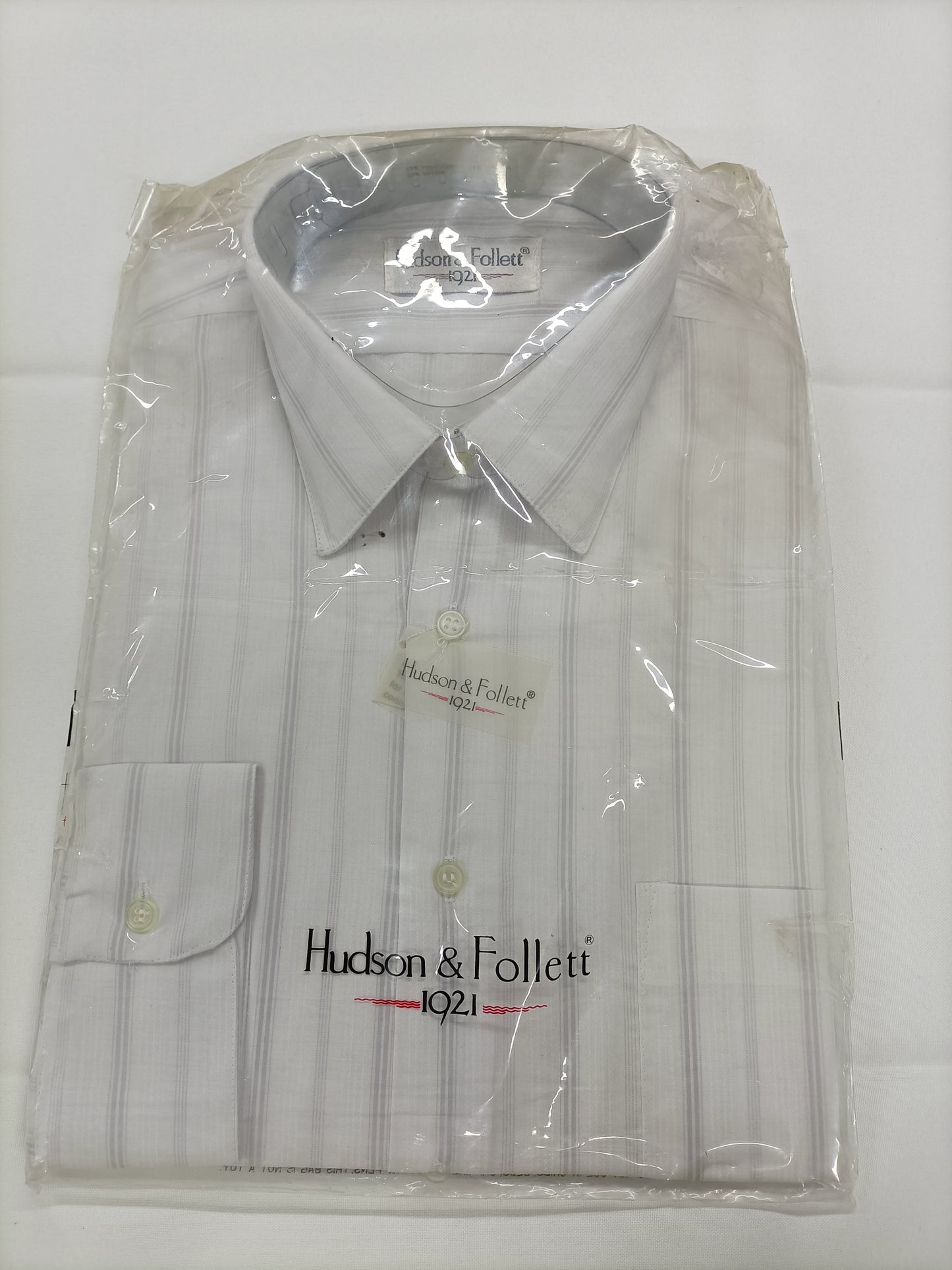 Chemise Hudson & Follett blanche rayée Taille 41 (L)