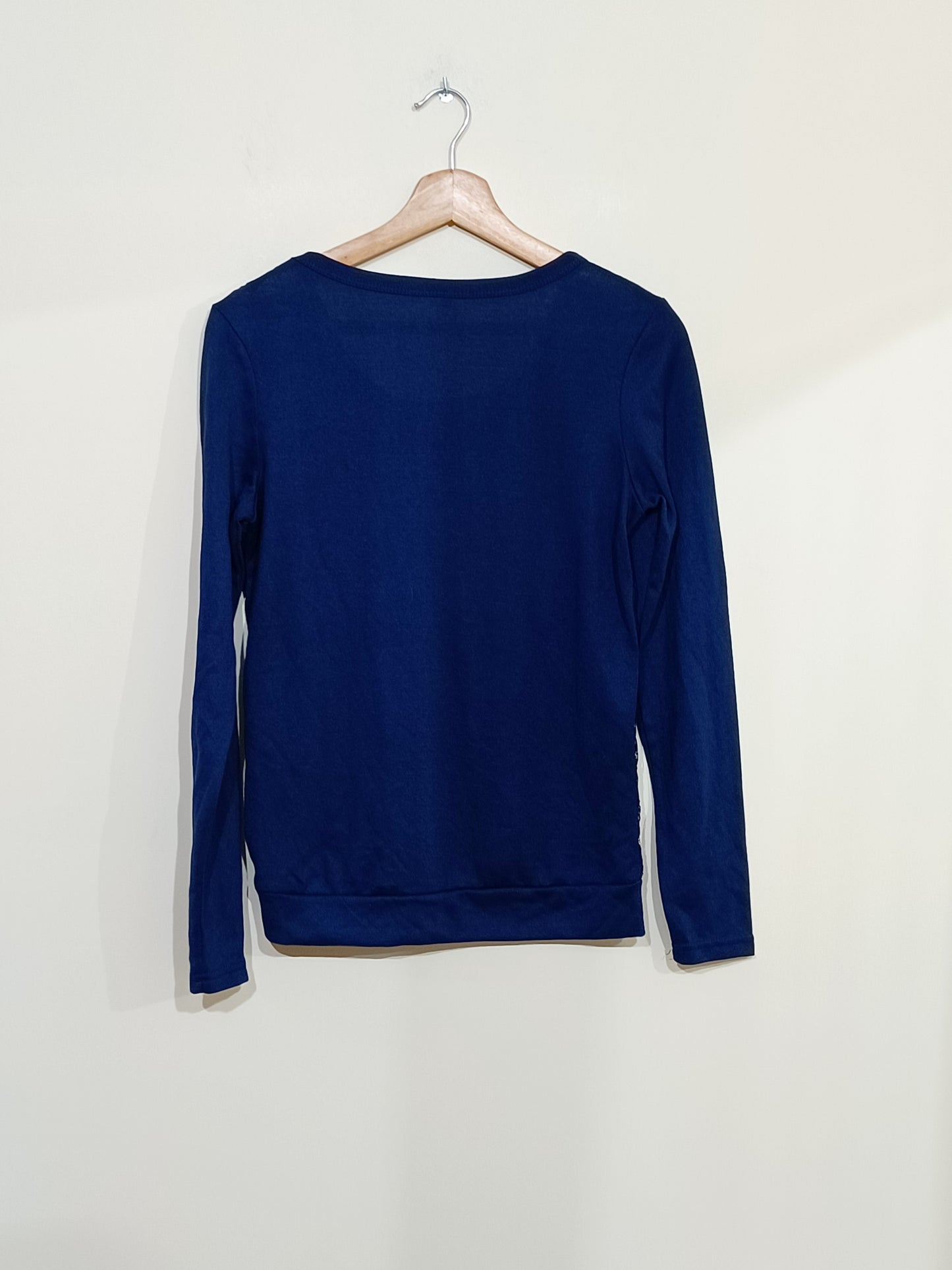 Pull fin bleu avec dentelle Taille S