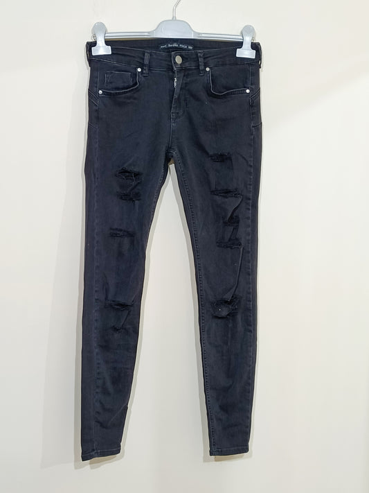 Jeans Bershka noir à trous Taille 36