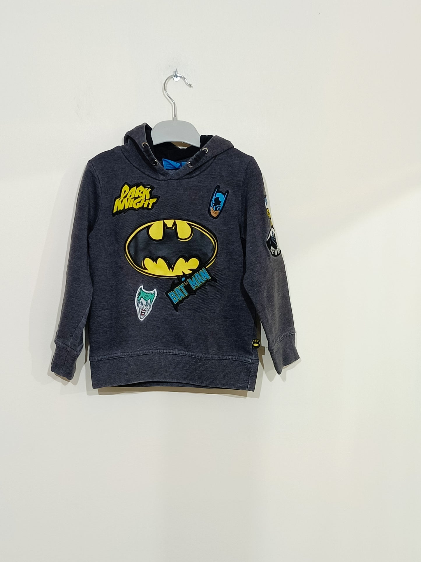 Sweat Batman gris anthracite avec broderie Taille 6 Ans