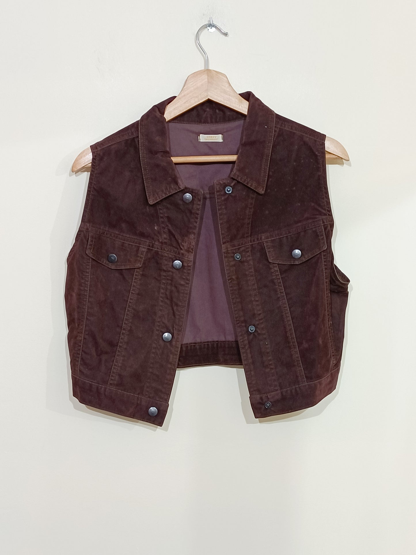 Veste courte sans manche en velours marron taille S