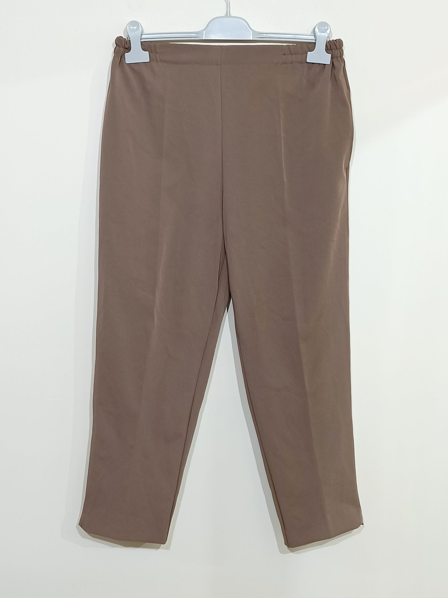 Pantalon marron clair Taille 38/40
