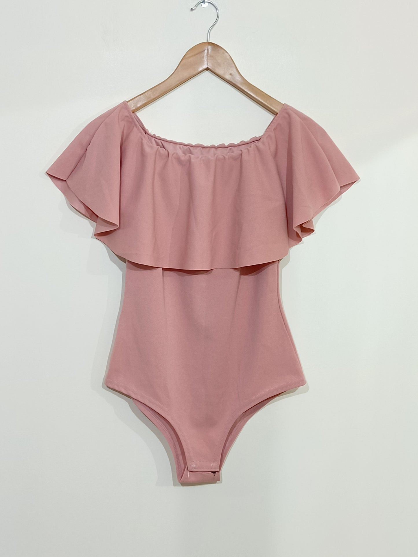 Body manches courtes rose avec volant Taille S/M