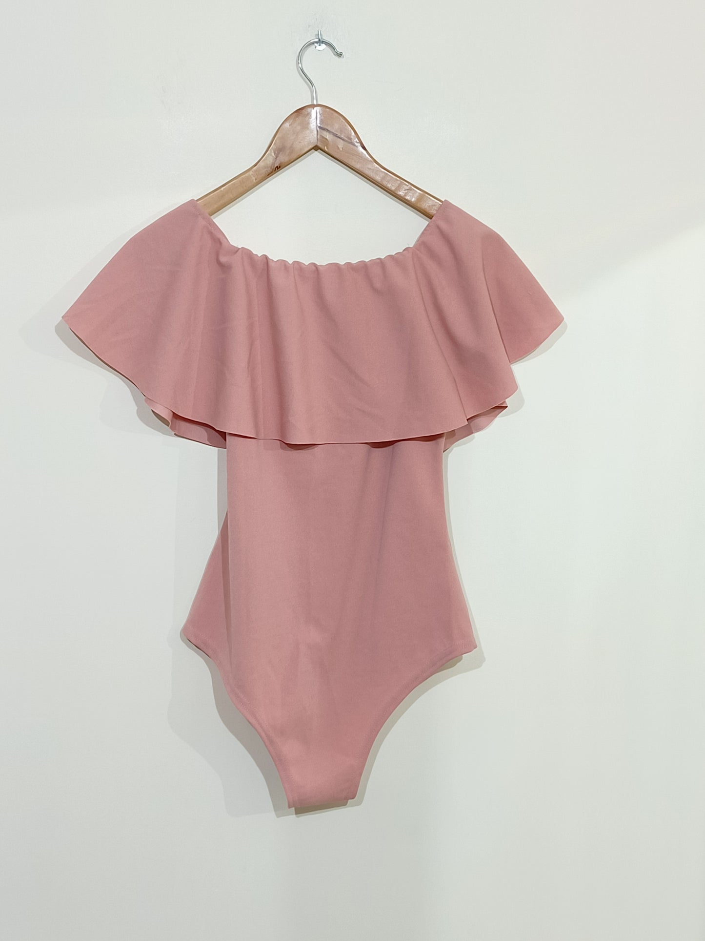 Body manches courtes rose avec volant Taille S/M