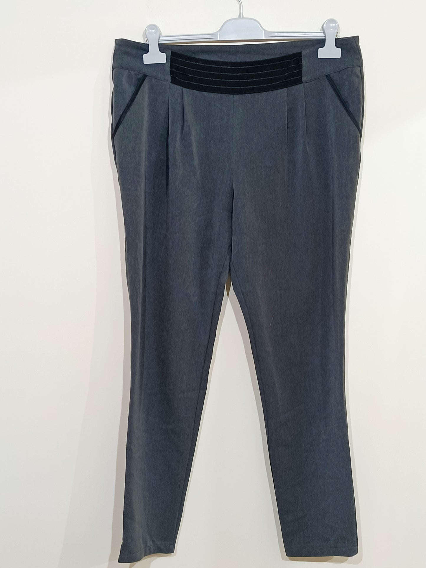 Pantalon La Voila ! gris taille 44/46