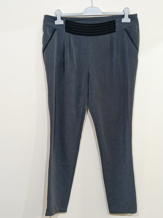 Pantalon La Voila ! gris taille 44/46