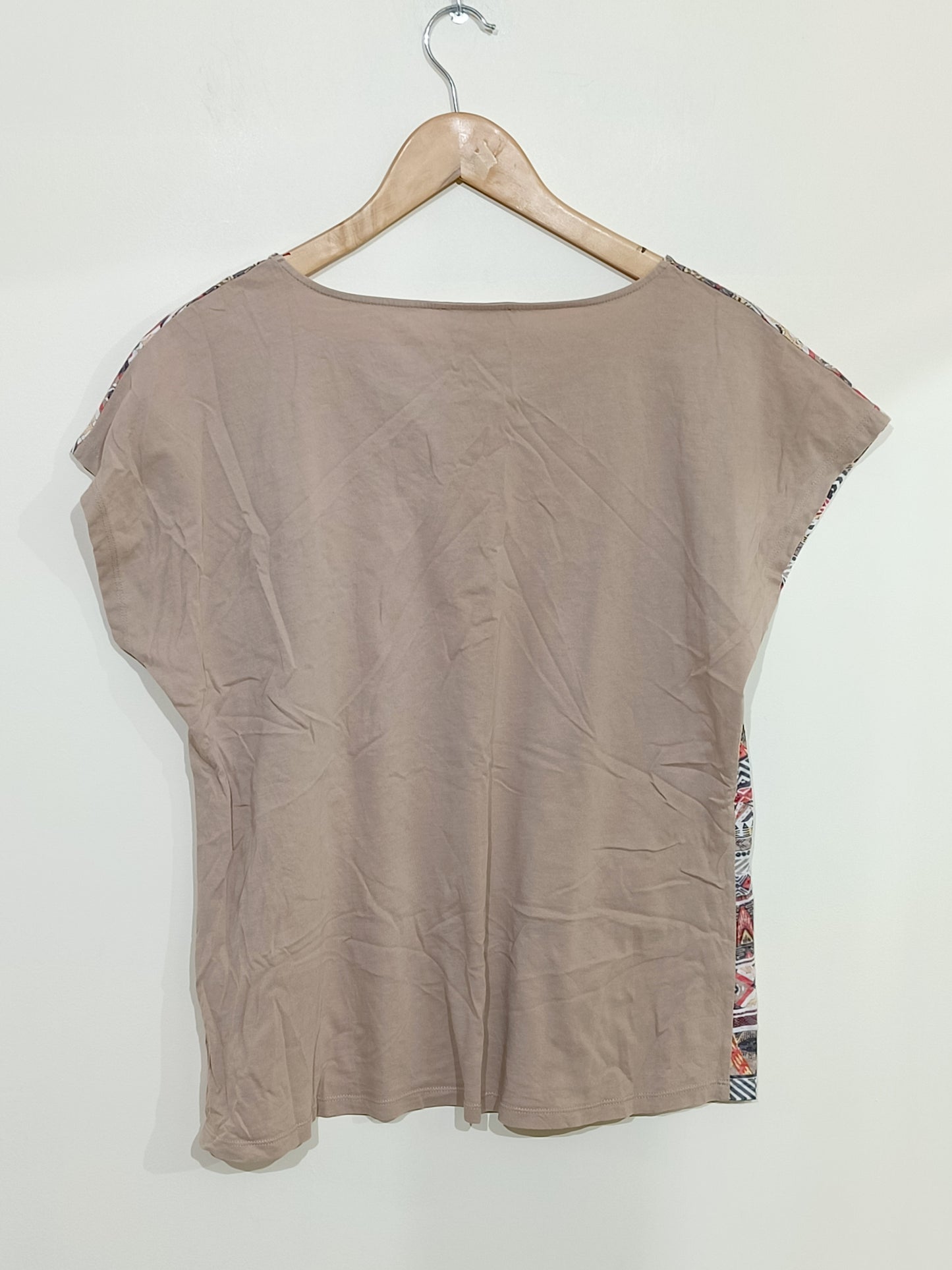 T-shirt Armand Thiery beige avec motifs Taille XL