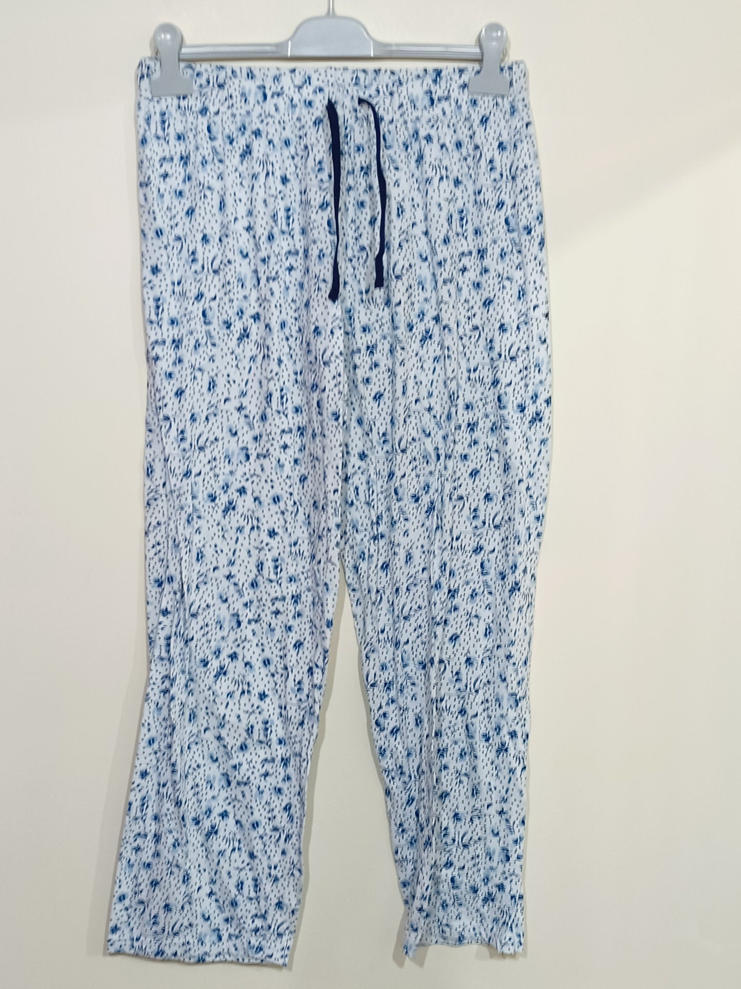 Pantalon de pyjama Primark blanc à motifs bleus Taille S/M