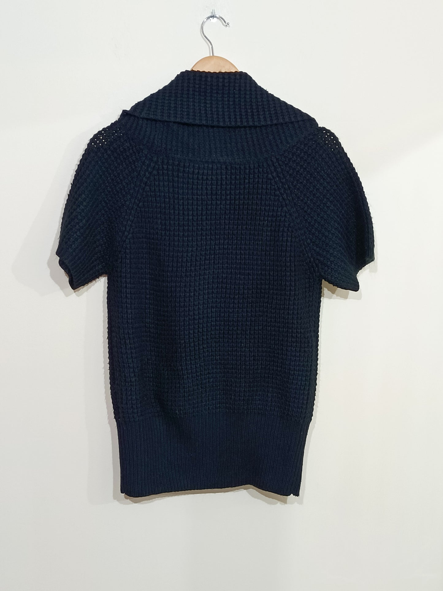Pull manches courtes Esmara noir avec col Taille M