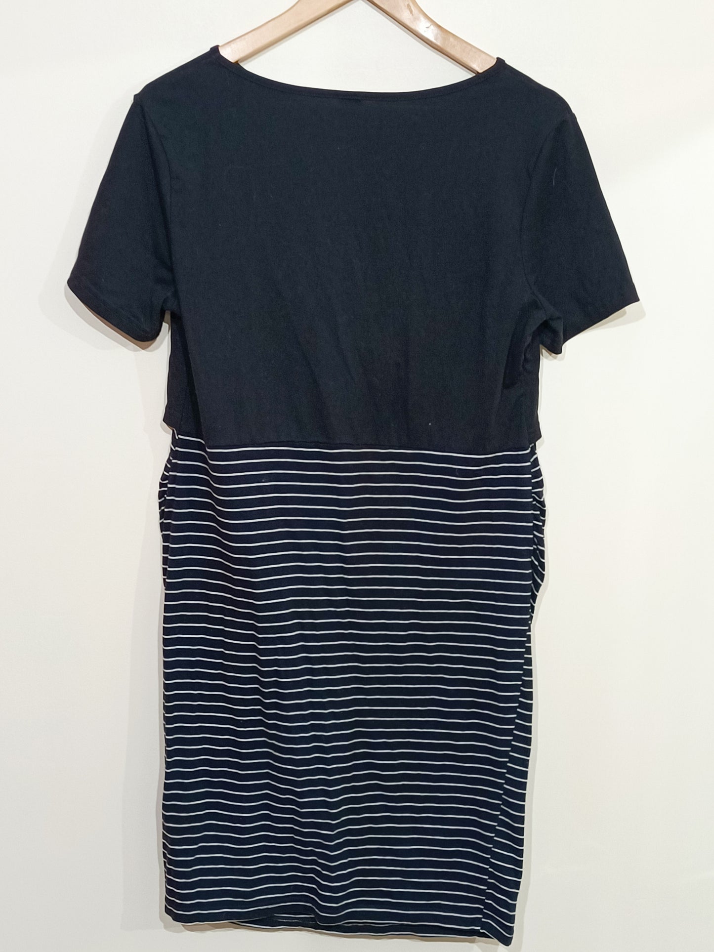 Robe Shein manches courtes noire rayée blanc Taille XL