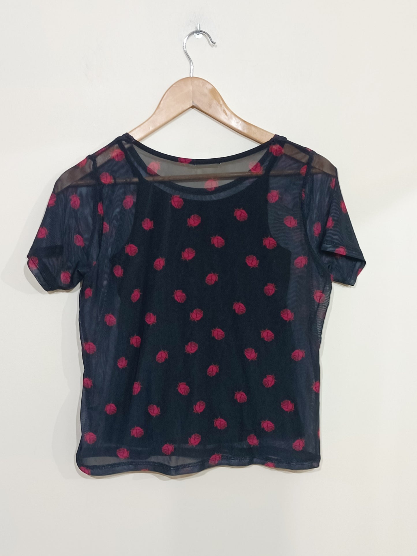 T-shirt avec débardeur Gémo noir imprimé roses Taille 12 Ans