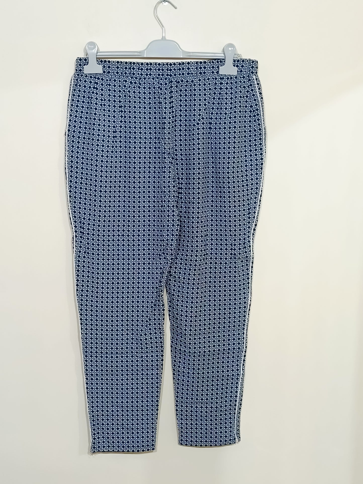 Pantalon fluide Firefly bleu à motifs blancs Taille 44