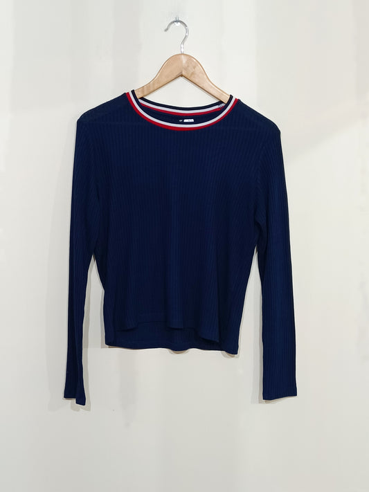 Pull fin Divided bleu marine avec liseré au col Taille L