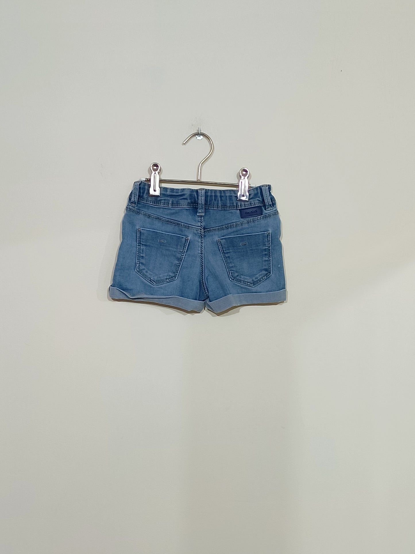 Short Okaïdi bleu clair Taille 4 Ans