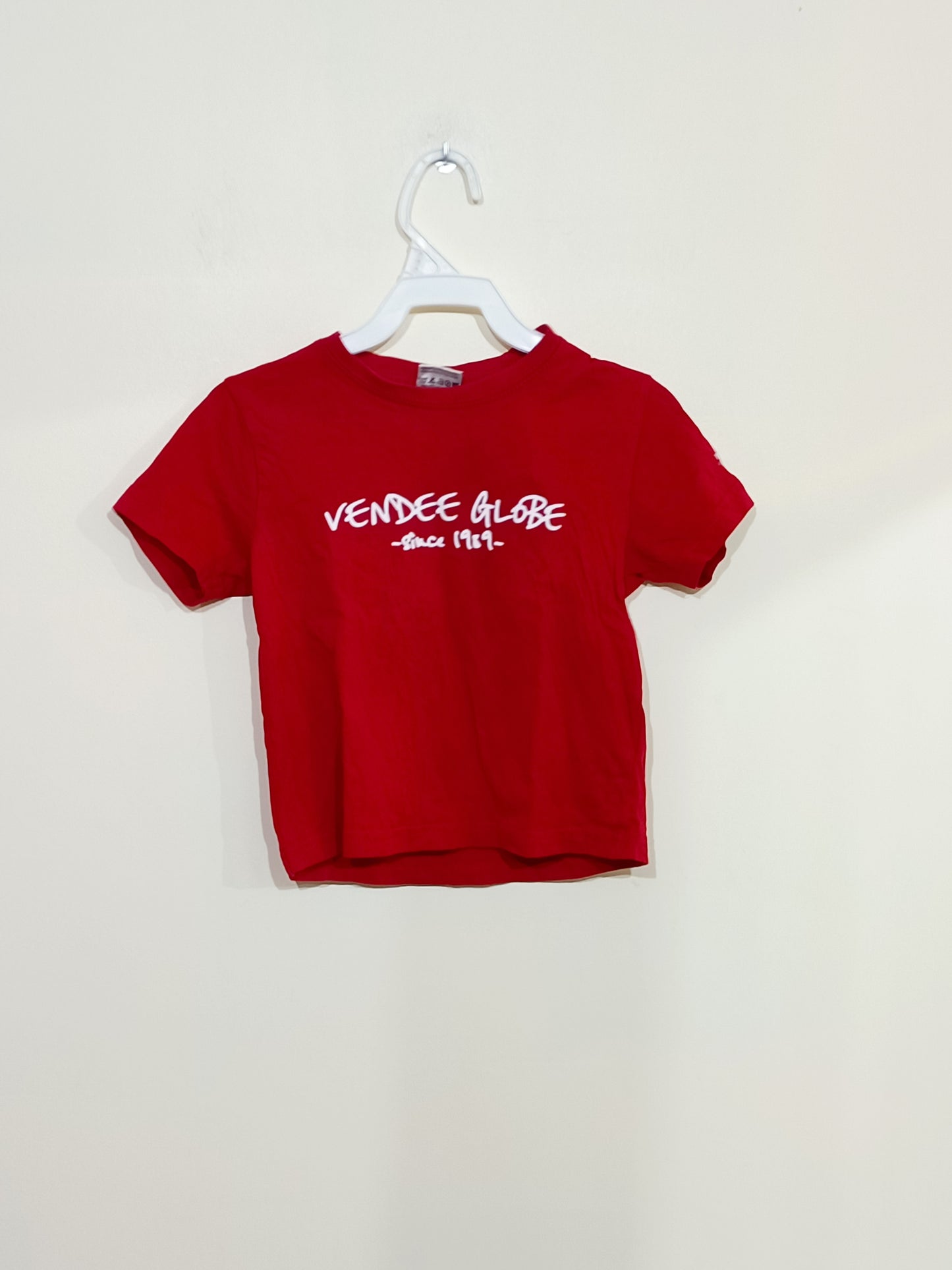 T-shirt rouge avec impression Taille 3/5 Ans