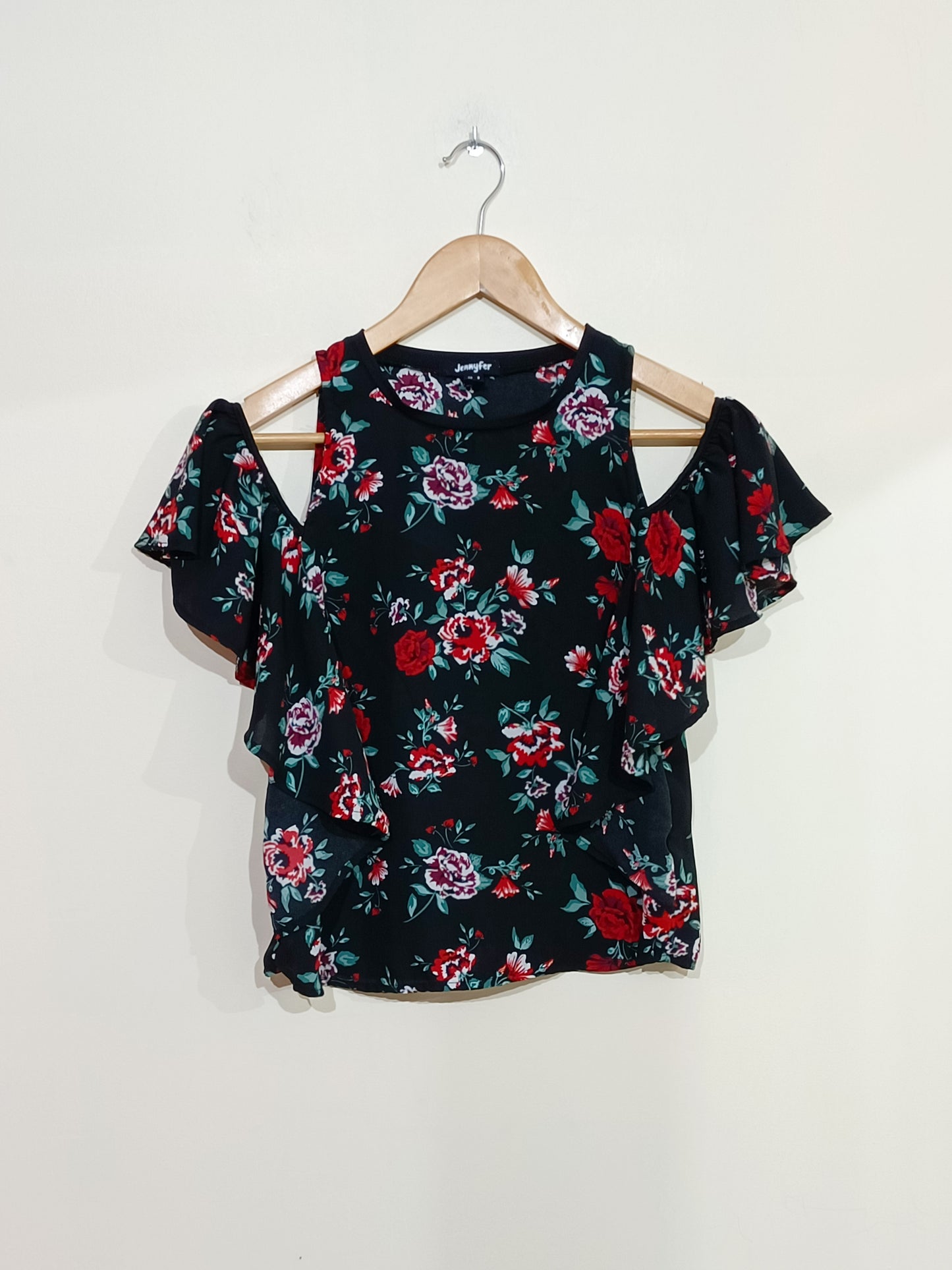 T-shirt Jennyfer noir avec motifs roses Taille S